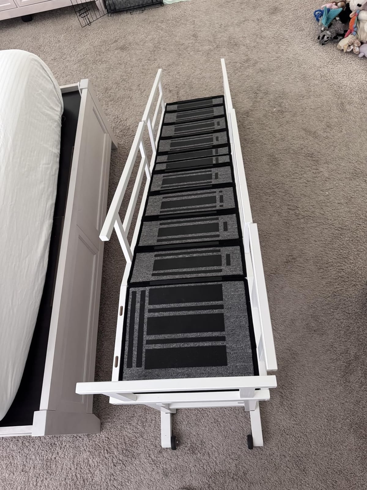 Dog Ramp for Bed or Couch, Wooden Pet Ramp with 20° Gentle Slope, Removable Side Rails, Non-Slip Surface, Top Platform & Wheels, Safe Bed Ramp for Small, Large & Senior Dogs, 74