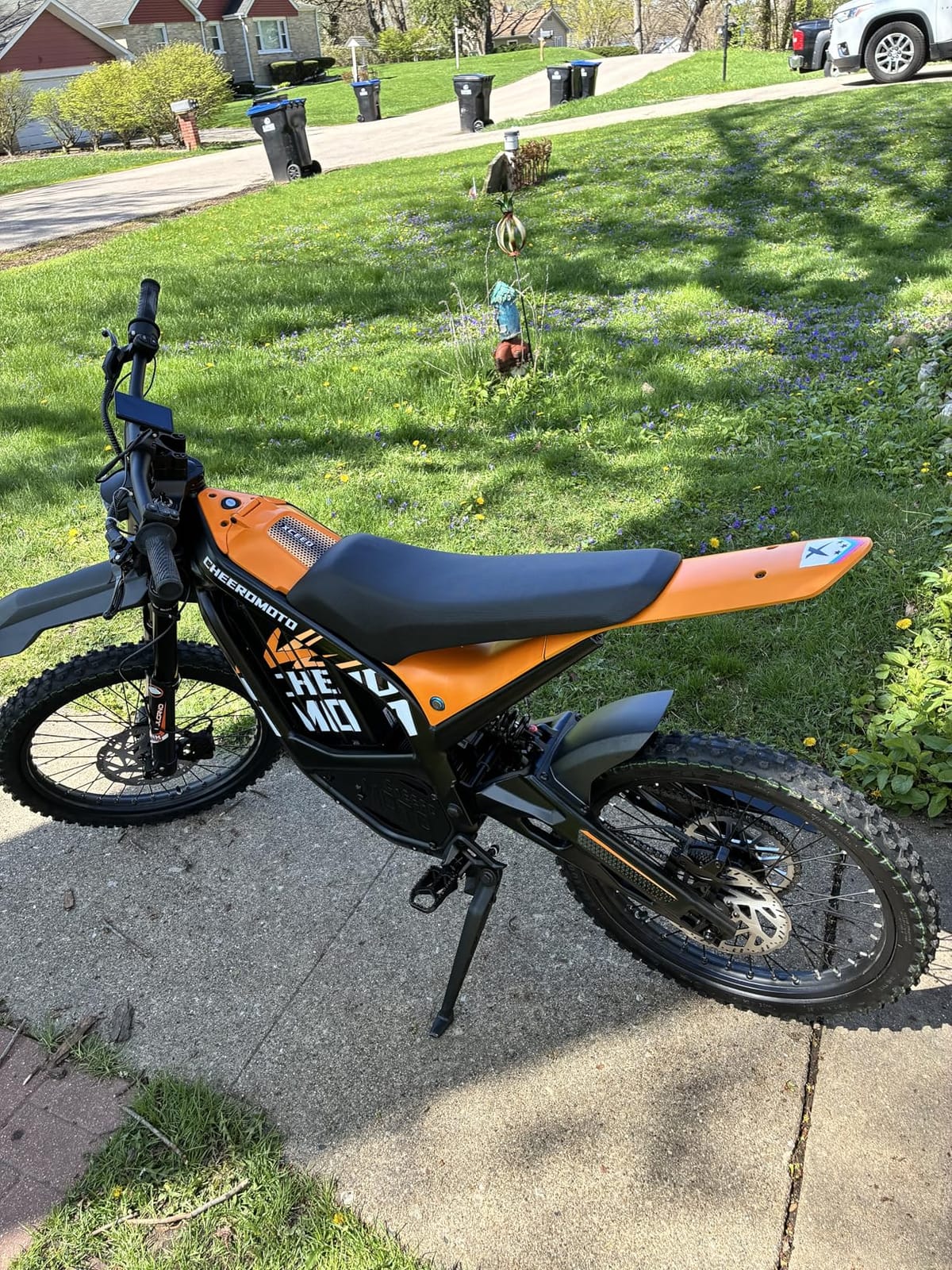 Electric Dirt Bike for Adults, 72V 8500W(Peak) - 52MPH Top Speed E-Motorcycle with 4-Piston Brakes, Off-Road Suspension, Removable Battery, Long Range, Built for Hills, Trails & Wild Terrain customer photo 2