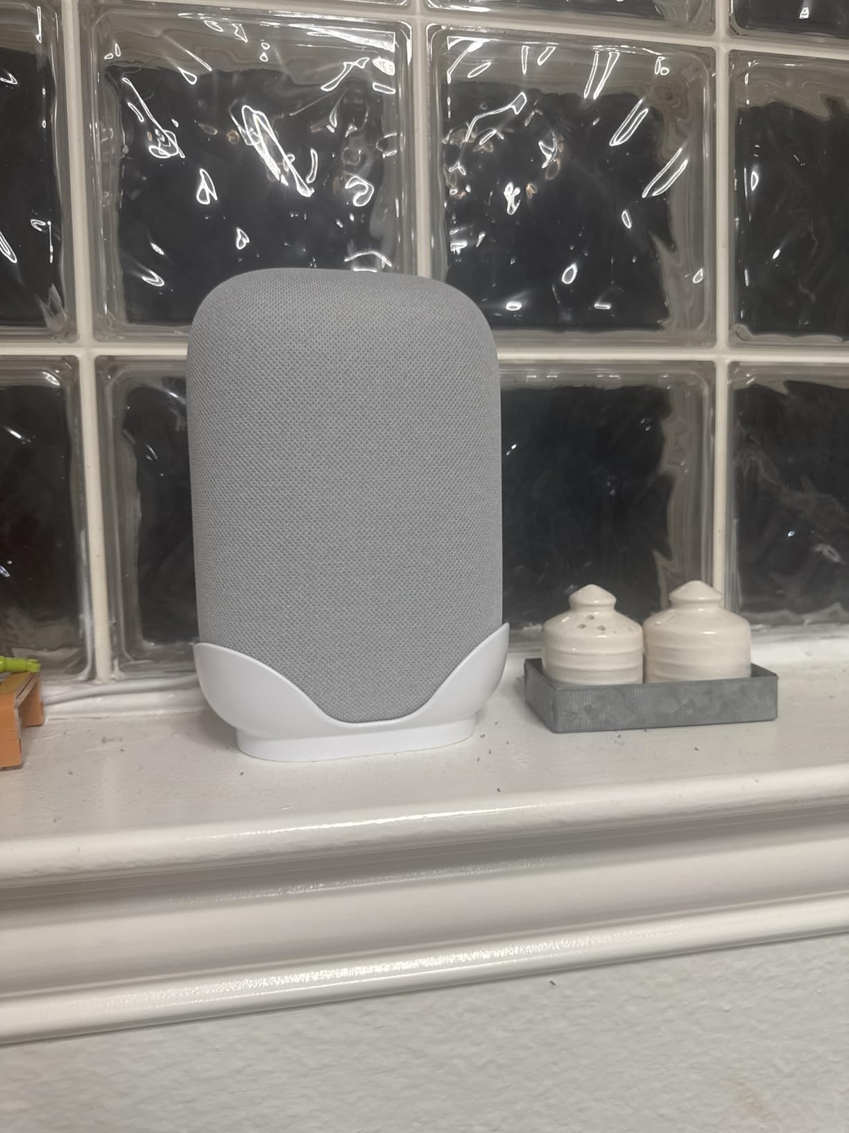 Google Nest Audio (3-Pack) Smart Speakers - Multi-Room Wireless Home Speaker Bundle with Bluetooth, Wi-Fi, Assistant, Stereo Sound, Voice Control & Smart Home Integration customer photo 2