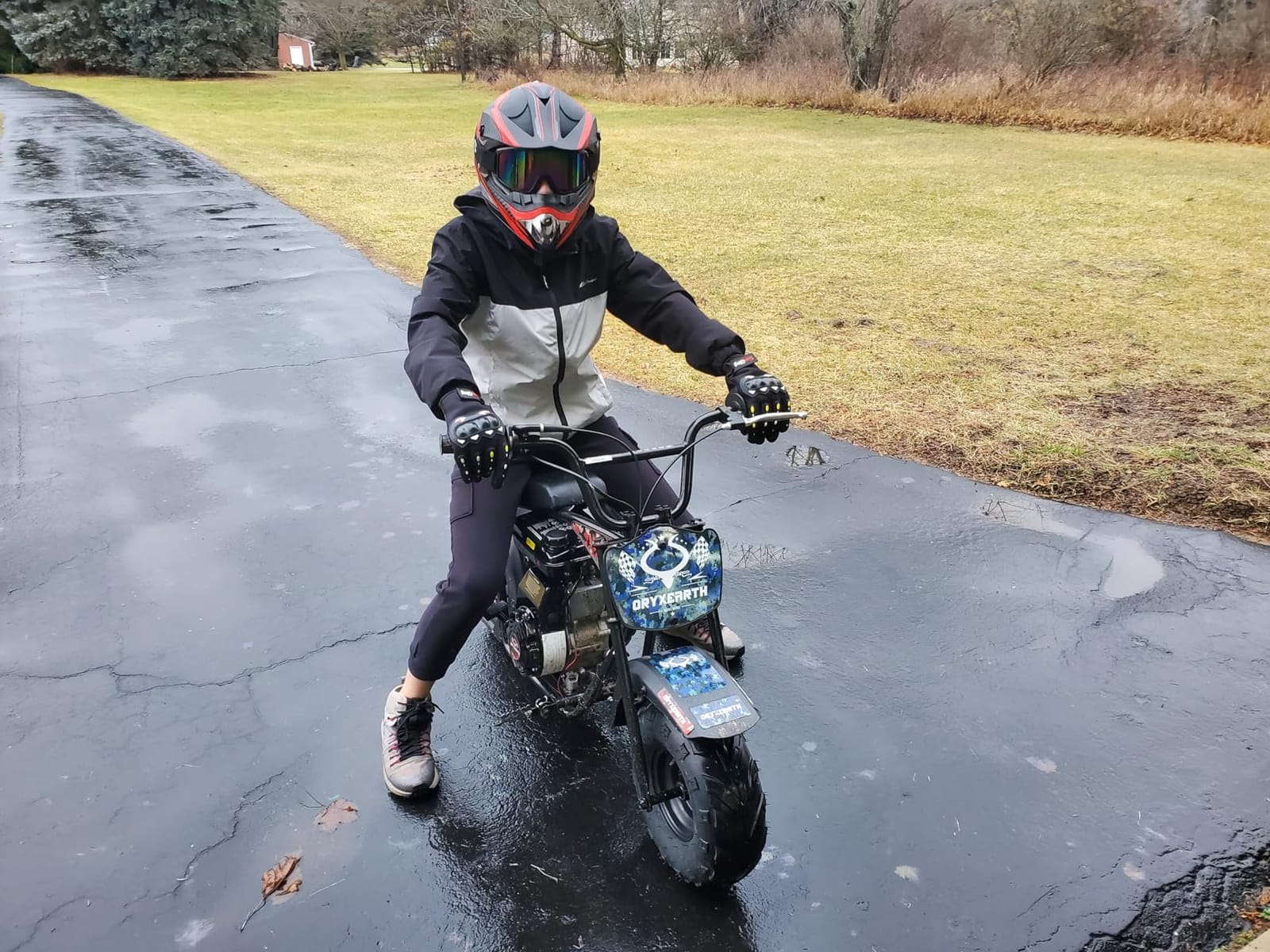 BRM100 Mini Dirt Pit Bike 105cc 4-Stroke Off Road for Teens Adults 220 LBS | 3.5HP EPA-Approved Engine, Up To 30 Mph, Rear Disc Brake, 145/70-6 Knobby Fat Tires, Pull-Start, 90% Assembled, Black, Plus customer photo 2
