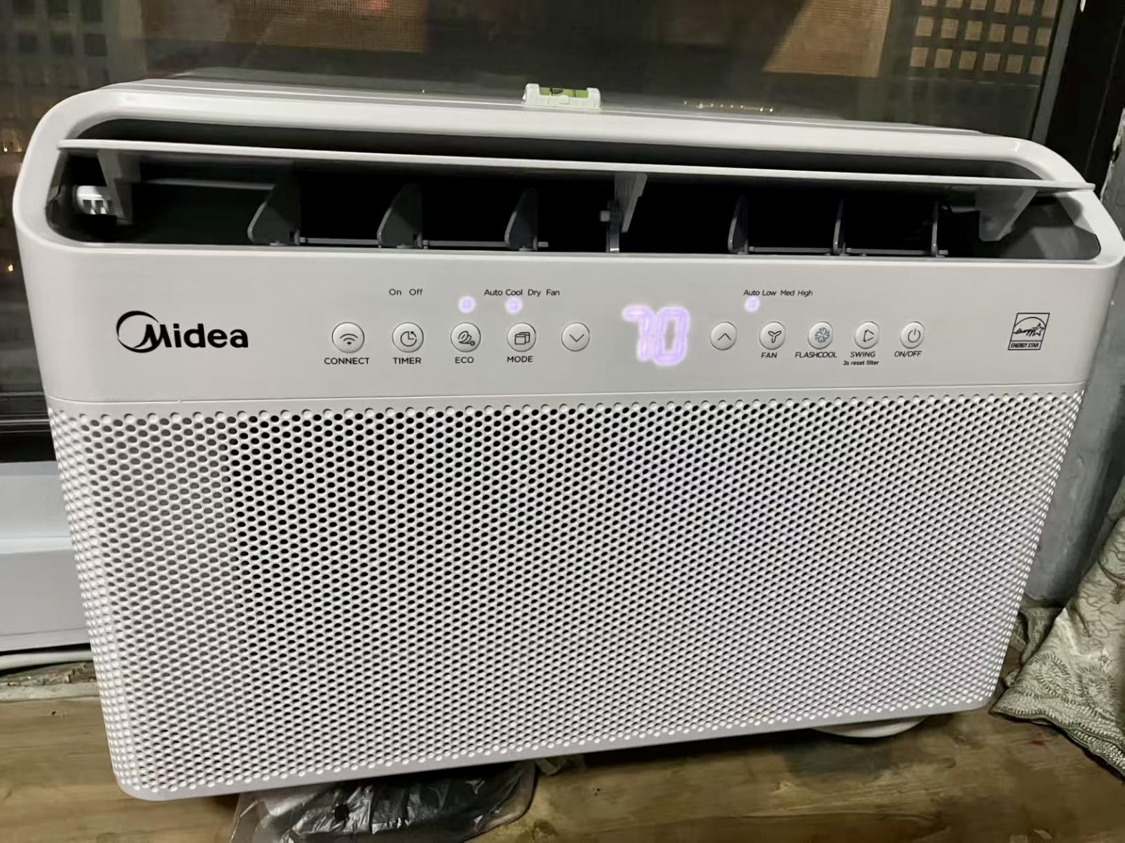 Midea 10,000 BTU U Shaped Smart Inverter Window Air Conditioner - Cools 450 Sq Ft, Ultra Quiet with Open Window Flexibility - Alexa/Google Assistant Compatible - 35% Energy Savings, Remote (Updated) customer photo 2
