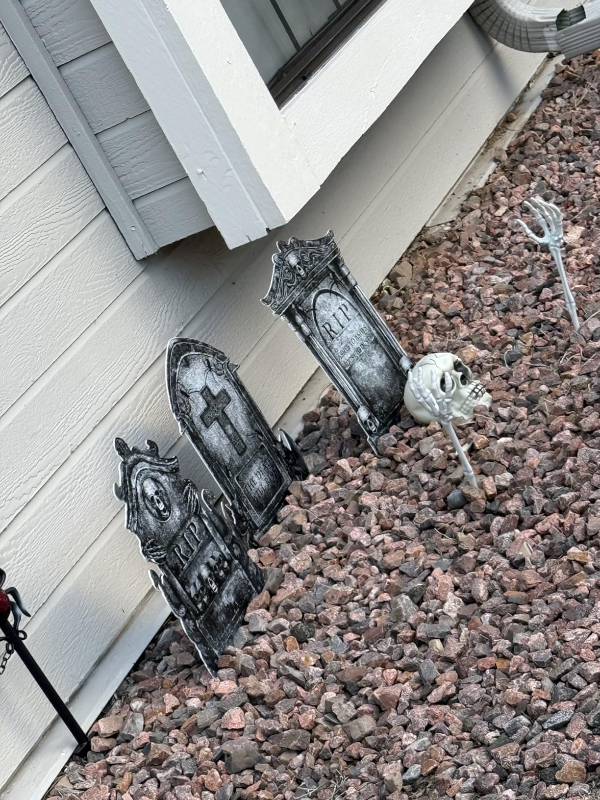 Graveyard Halloween Decorations Outdoor Tombstones: 6ct Large Tombstone Halloween Yard Signs with Stakes, 16