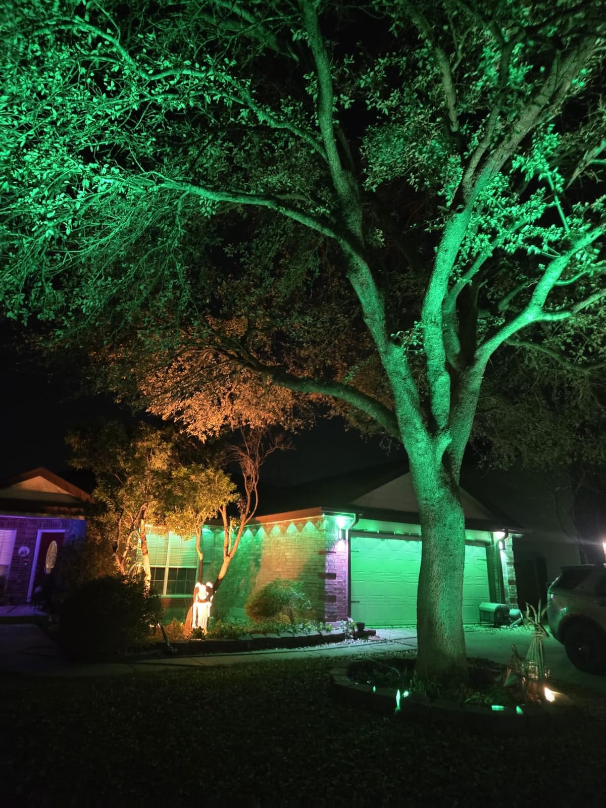 Govee Outdoor Tree Lights 3-Pack, RGBWIC LED Landscape Lighting | Outdoor Lights for Yard Garden Patio, 66 Scene Modes for Holiday Party and Event, App Control, Google Assistant, Matter customer photo 1