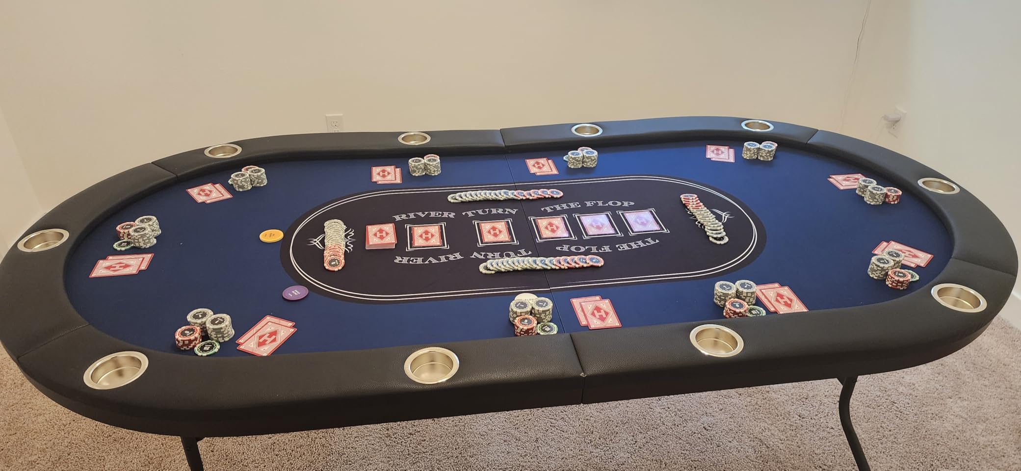 VEVOR Foldable Poker Table, 8 Player 72 in Folding Casino Leisure Table with Padded Rails and Cup Holders, Oval Portable Game Tables with Felt & Metal Legs customer photo 1
