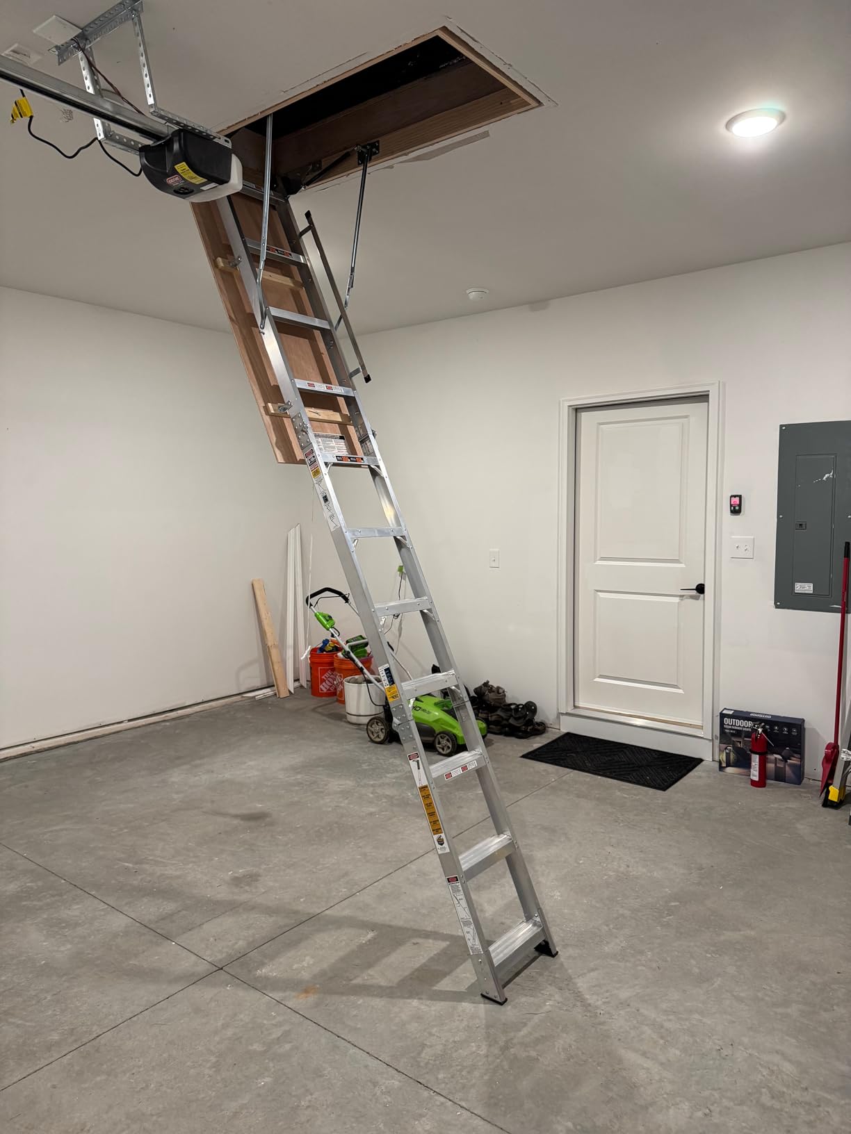 10-Foot Aluminium Attic Ladder, Attic Ladder Pull Down System for 54