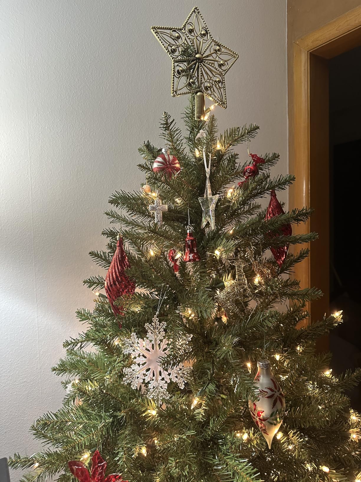 7.5ft Pre-Lit Slim Christmas Tree Douglas Fir | 186 PE & 610 PVC Branches, Metal Stand, 10 Color Modes, Holiday Decoration customer photo 2