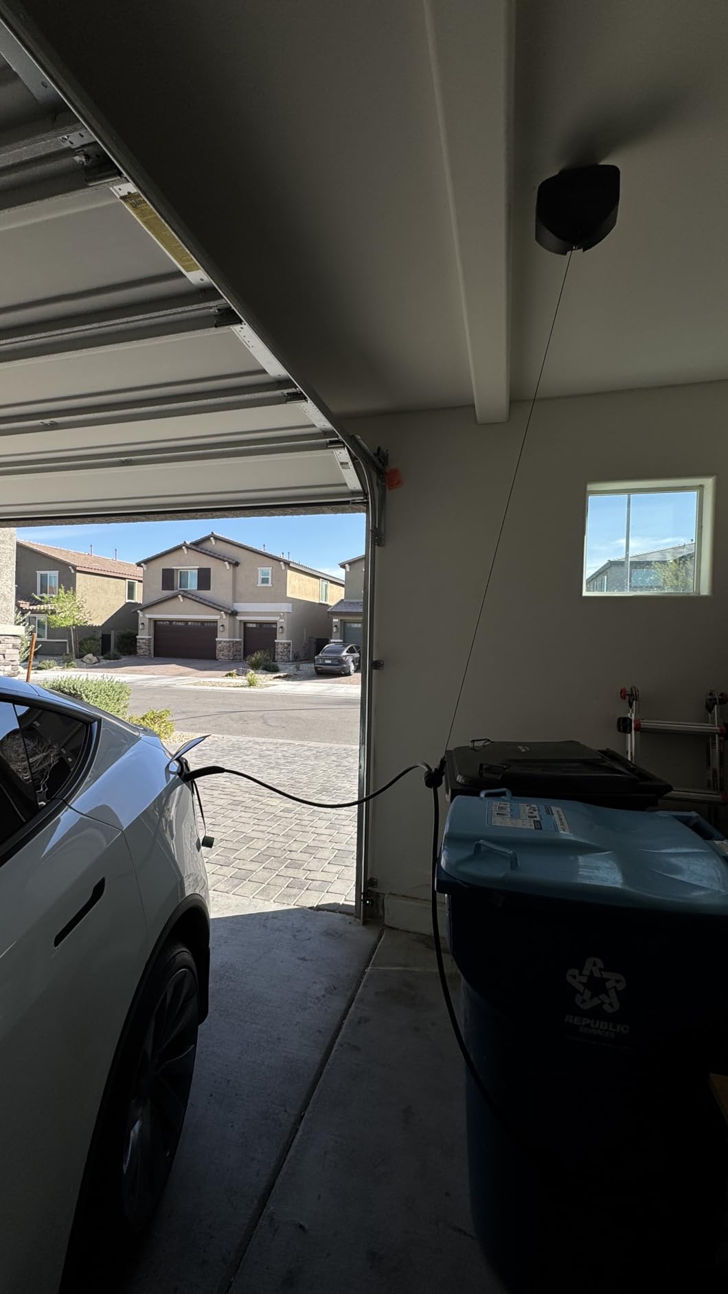 EV Charger Cable Retractor - 11.5ft Ceiling Mounted Automatic Retractable Cable Organizer for Electric Vehicle Charging, Universal Fits 95% of EV Charging Cables customer photo 2