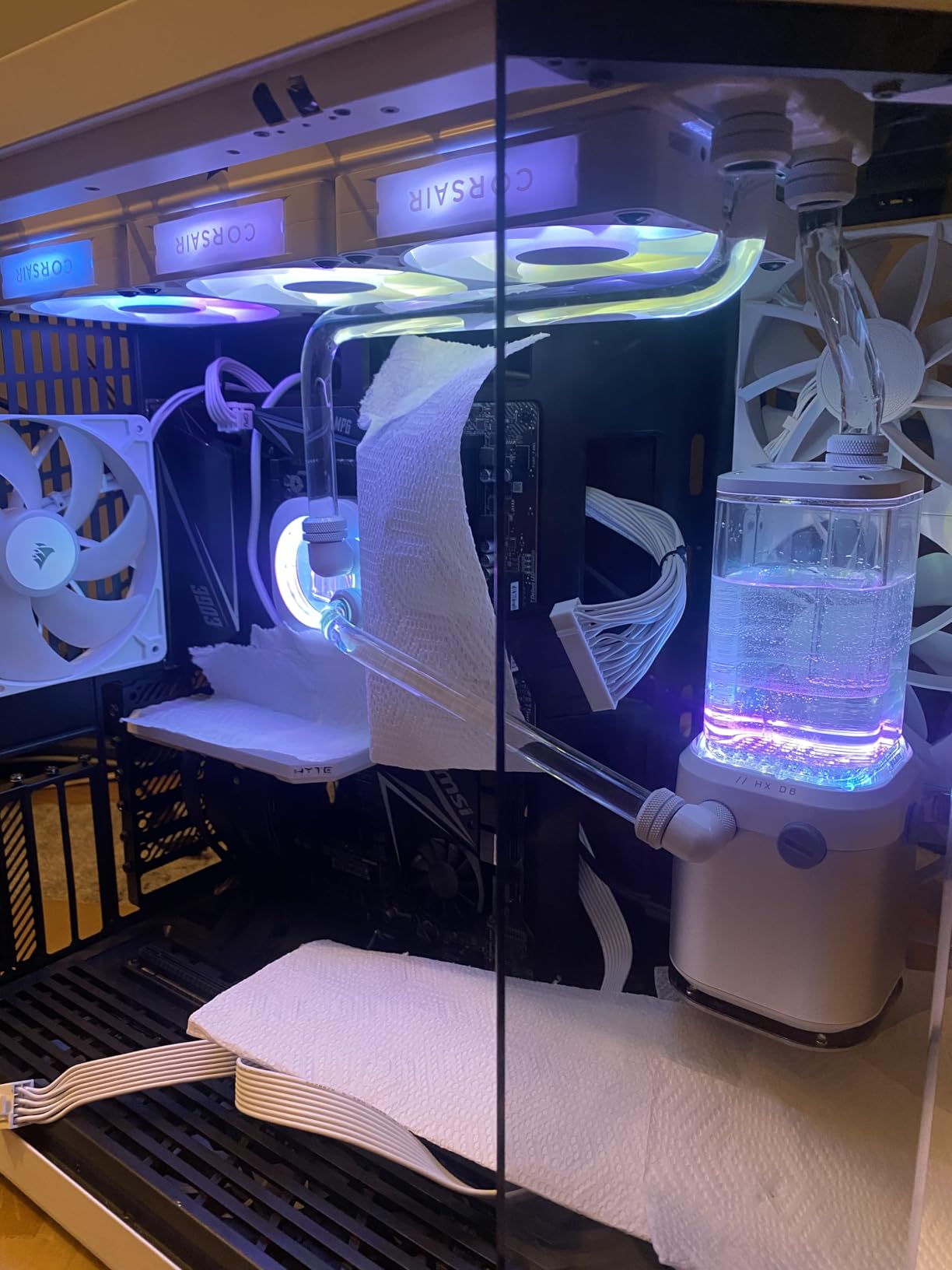 CORSAIR XH505i RX 360 RGB Custom Cooling Kit - XC7 CPU Water Block, XD6 Pump Reservoir, 3X RX120 RGB Fans, XR5 360mm Radiator, System Hub Included - White customer photo 2