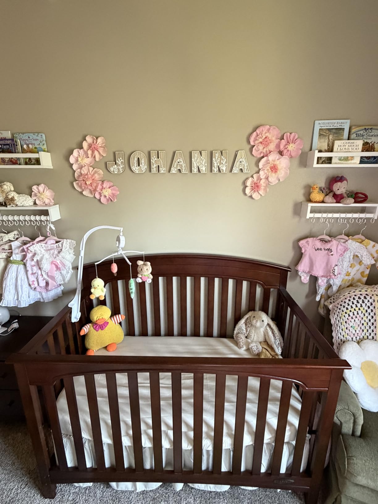 Forbena Dark Wood Nursery Kids Bookshelf Wall Mounted, Wooden Floating Nursery Book Shelves for Wall, Hanging Kids Bookshelves for Toddler Baby Room Bedroom Bathroom (Solid Pine, Walnut Brown, 4 Pack) customer photo 1