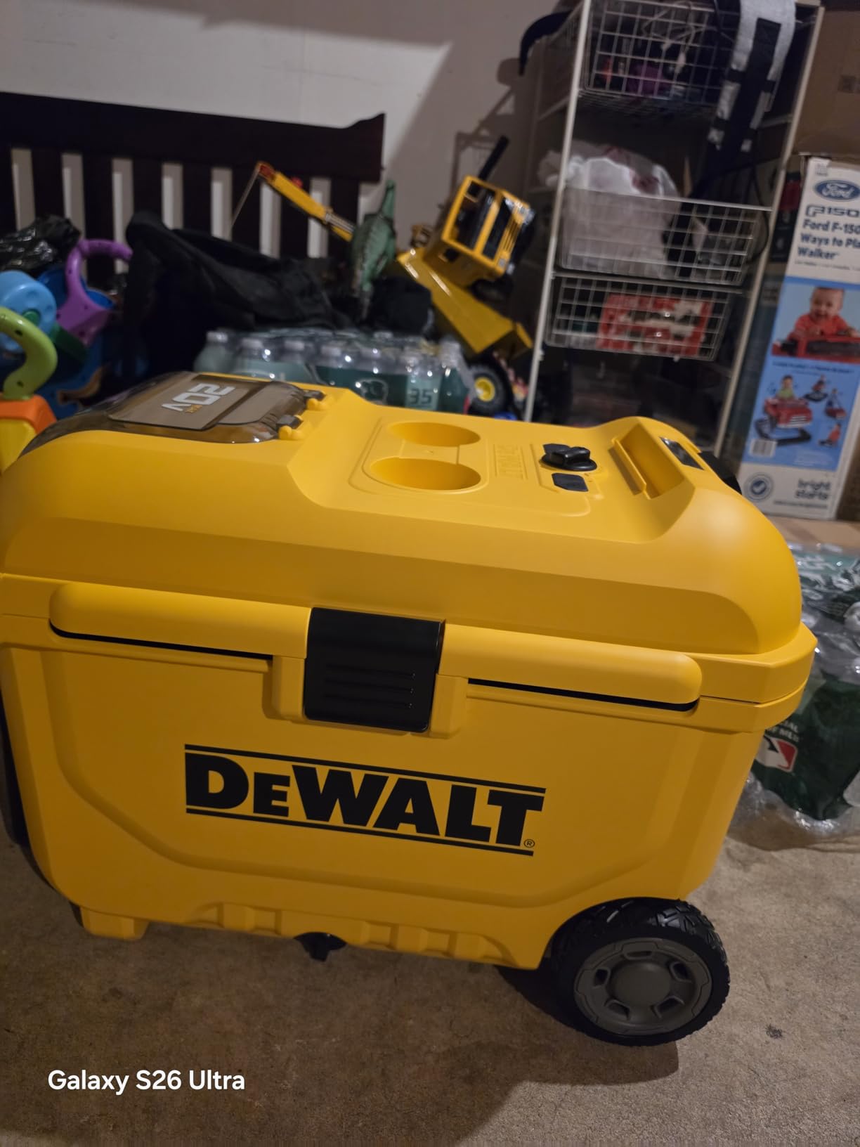 DEWALT Evaporative Air Cooler Portable Air Conditioner DXACN01B (Tool Only) customer photo 1