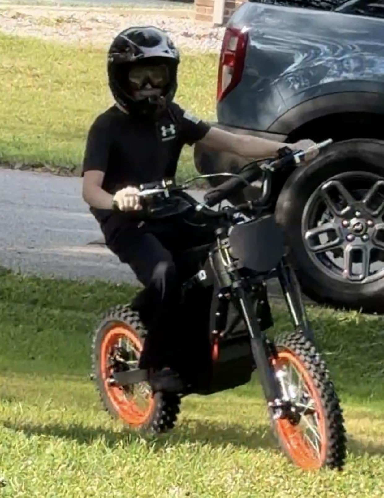 Soleil01 Electric Dirt Bike 3000W 40MPH 200NM Off Road Ebike | 48V 21AH Battery, 45Miles, 14