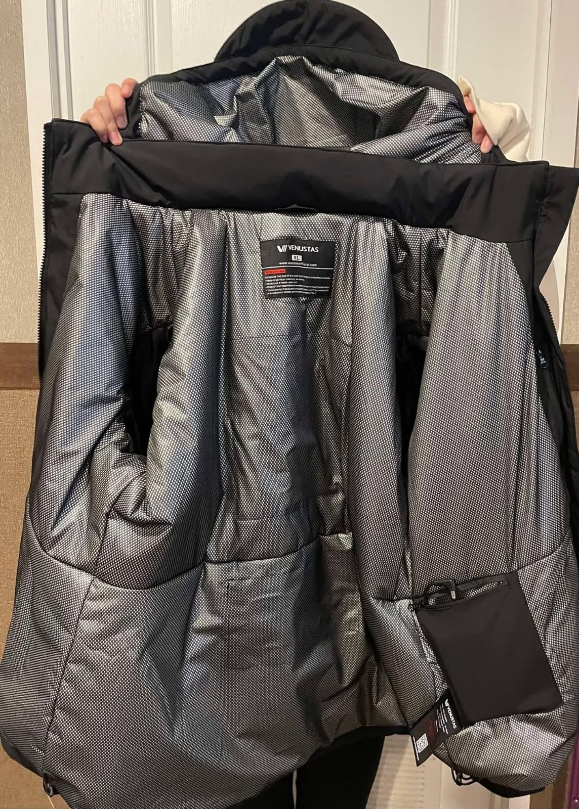 Venustas 12V Women's Heated Softshell Jacket with Battery & Detachable Hood customer photo 2