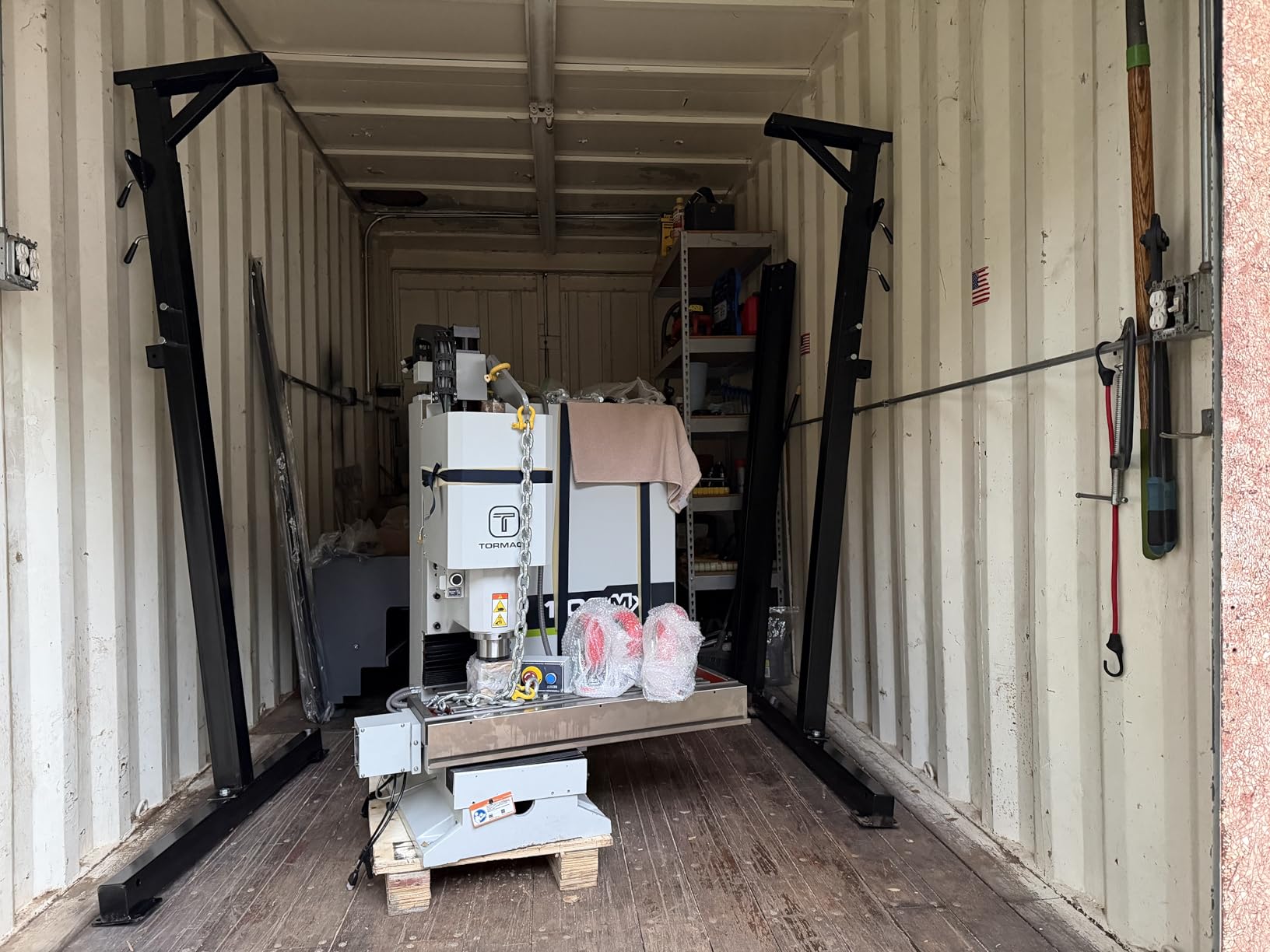 3 Ton Adjustable Gantry Crane, 2026 Upgraded 6600LBS Steel I-Beam Construction, Portable Design with 360° Locking Wheels, Gantry Crane Adjustable Height from 8.53-12.5ft for Workshop, Garage customer photo 1