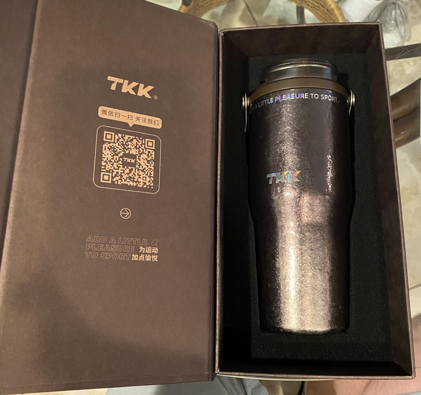 TKK 24oz Pure Titanium Inner Tumbler with Straw Lid, Vacuum Insulated Cup Leakproof Double Walled Travel Mug with Handle, Dishwasher Safe for Hot/Cold Drinks, Titanium Natural customer photo 2