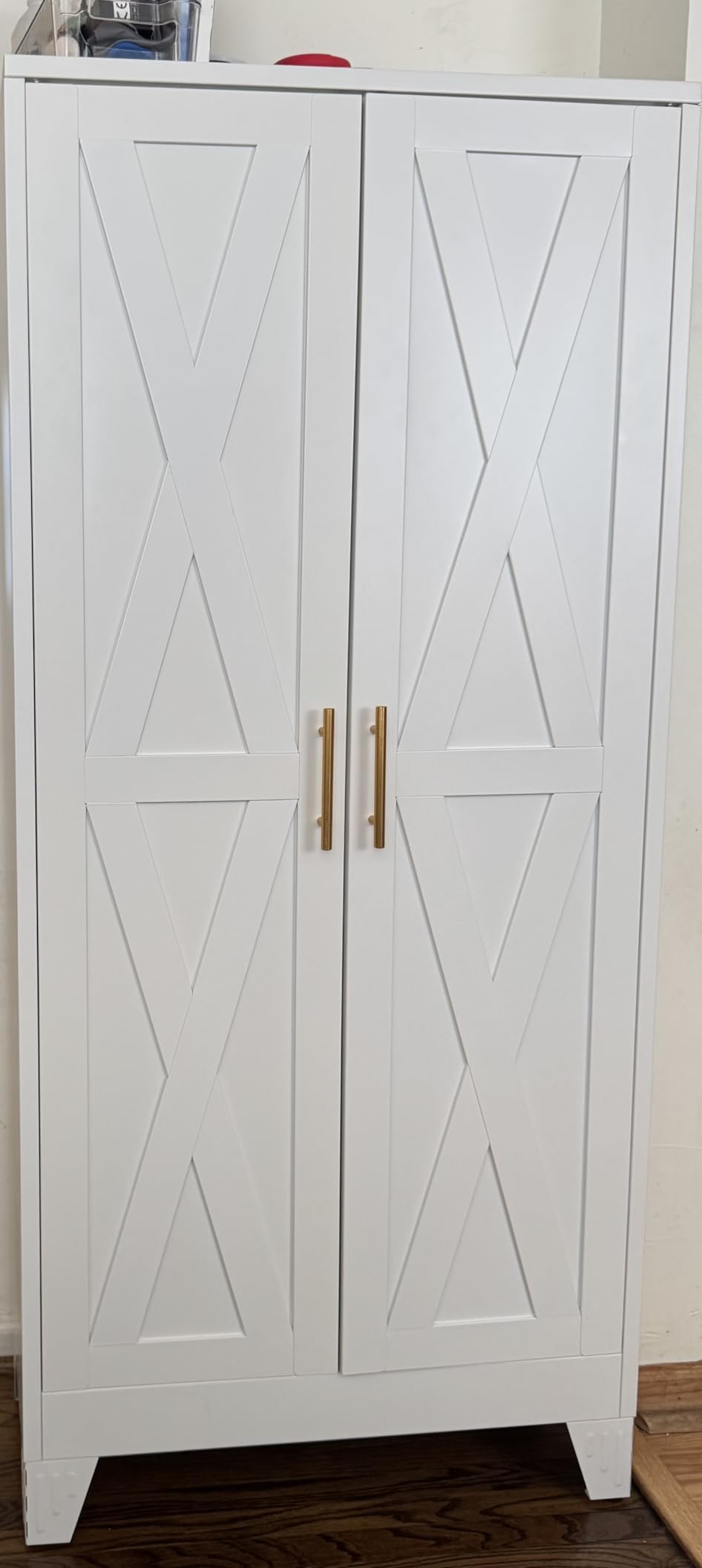Farmhouse Corner Cabinet, 63