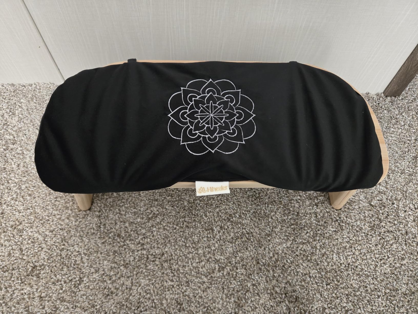 Hihealer Folding Bamboo Meditation Bench with Cushion & Carry Bag - Ergonomic Yoga and Prayer Stool for Comfort and Posture Support (Black) customer photo 1