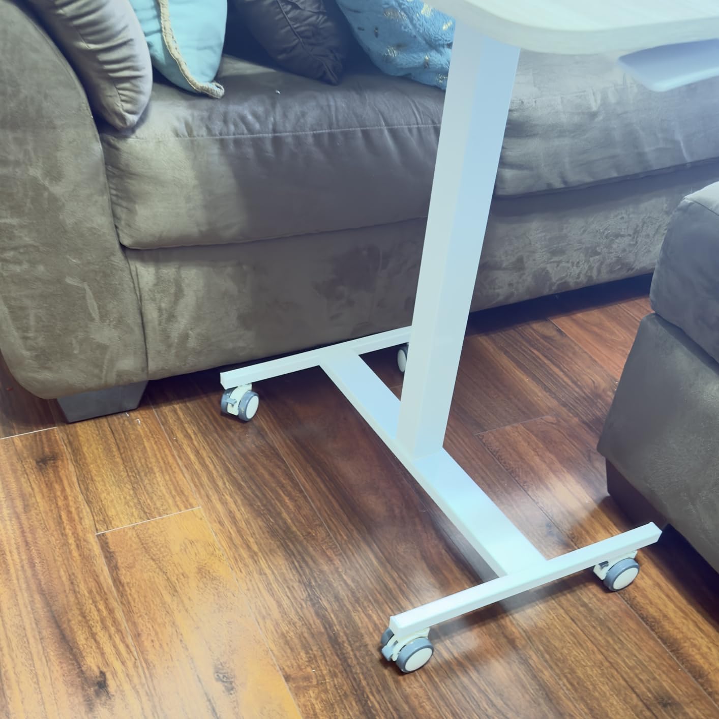 HUANUO Small Rolling Laptop Standing Desk, Height Adjustable Mobile T-Base Desk with Lockable Casters, Portable Sit-Stand Workstation for Bedside & Sofa, Walnut customer photo 2