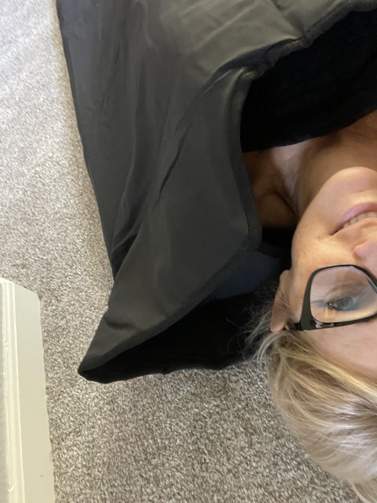 Infrared Sauna Blanket for Home, Low EMF Carbon Crystal Heating, Portable Dry Sauna Bag for Relaxation, Detoxification, 5.9ft×2.6ft, PU Sleeveless-Black customer photo 1