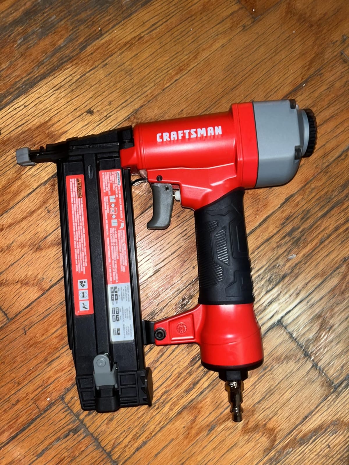 Craftsman 6Gal Pancake Air Compressor 4-Tool Combo Kit, Oil-Free, 150 PSI | 6 Gallon Portable Air Compressor, Includes 16GA Finish, 18GA Brad, 23GA Pin Nailers And 25-Ft Air Hose, 2.6 SCFM @ 90 PSI customer photo 2