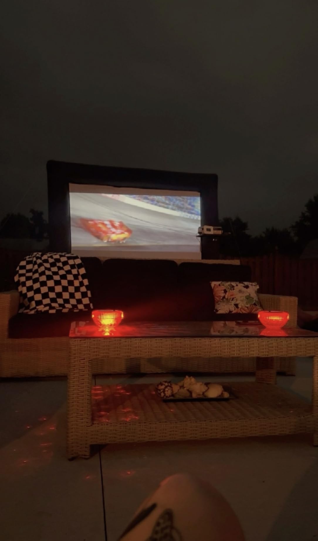 GYUEM 21 Feet Inflatable Projector Screen Outdoor Blow Up Movie Screen customer photo 2