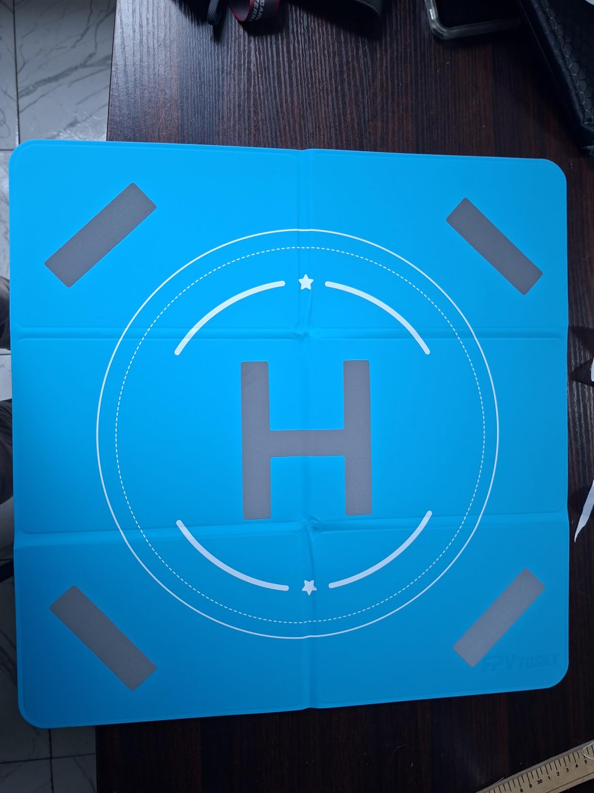 FPVtosky Nighttime Reflective Drone Landing Pad, Fast-fold Double Sided Waterproof Landig Pad Weighted for DJI Mini 5 Pro/ 4/3 Pro/Mini 4k / Mavic 4 / Air 3s/ Avata 2/ Neo/Flip(25 in) customer photo 2