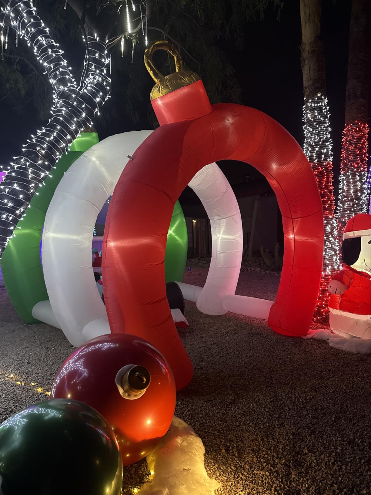 10.5 FT Christmas Inflatables Ornament Tunnel Arch Outdoor Decorations, Blow Up Walk-Through Archway Yard Decor for Garden Lawn Xmas Display customer photo 1