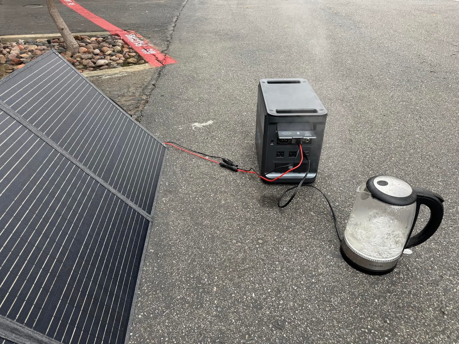 ABOK Ark2000 1536Wh 2000W Power Station with Asp200 200W Solar Panel | 8 Ports, LiFePO4, 10ms UPS, Expandable to 3072Wh/4608Wh - Solar Generator for Camping, RV, Home Backup customer photo 2