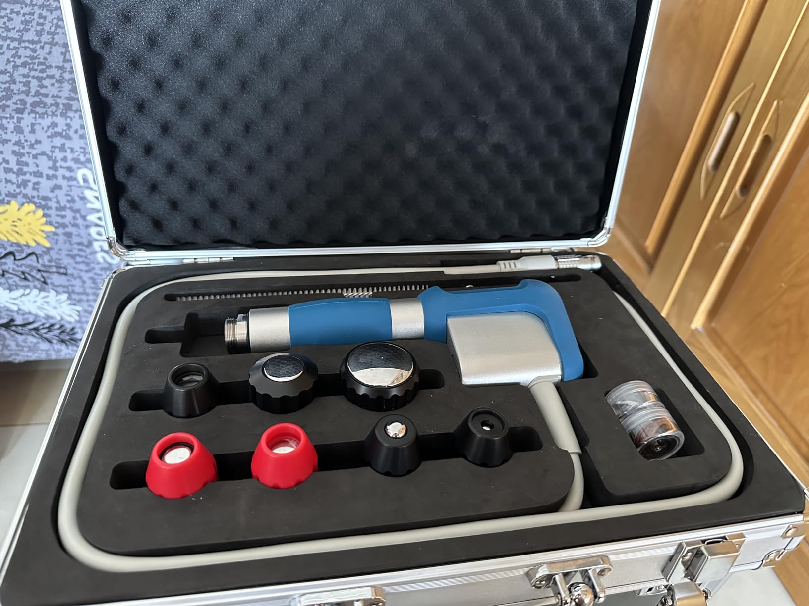Portable Shockwave Therapy Machine FSA/HSA ESTW Machine Pain Relief Device | Clinical Grade, Joint/Muscle/Hip Pain Relief,FSA/HSA Eligible, Non-Invasive Shockwave Therapy customer photo 1