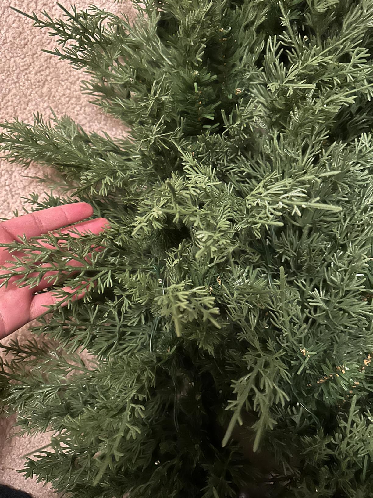 Best Choice Products Pre-Lit Cedar Cypress Christmas Wreath w/Twinkling LEDs, 36in Realistic Large Indoor/Outdoor Holiday Decor for Door, Plug-in customer photo 2