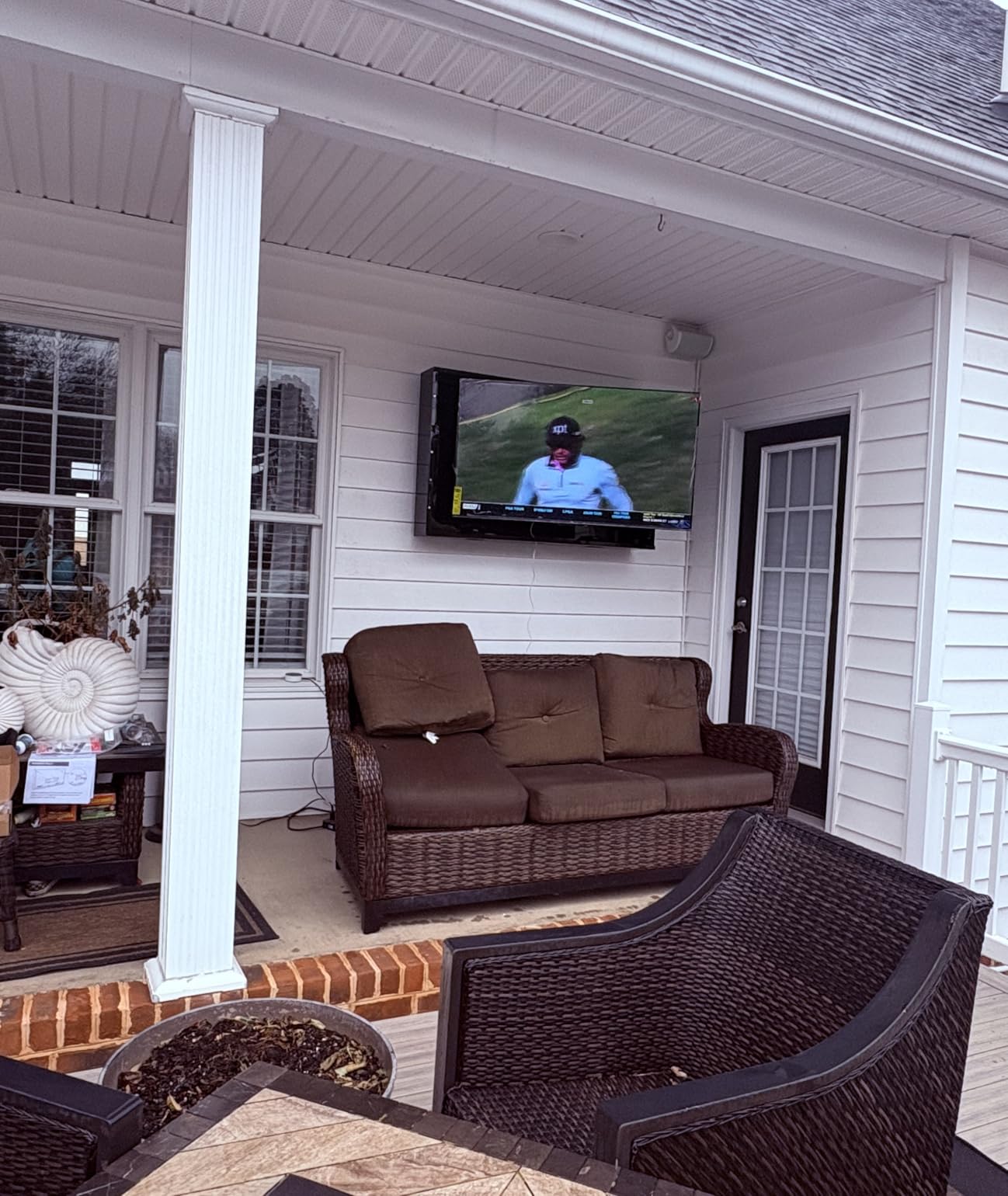 78-85 inch Clear Weatherproof Outdoor TV Cover, Hard and Durable Television Enclosure for Outside with Lock, Cooling Fans and Adjustable TV Mount Included customer photo 1