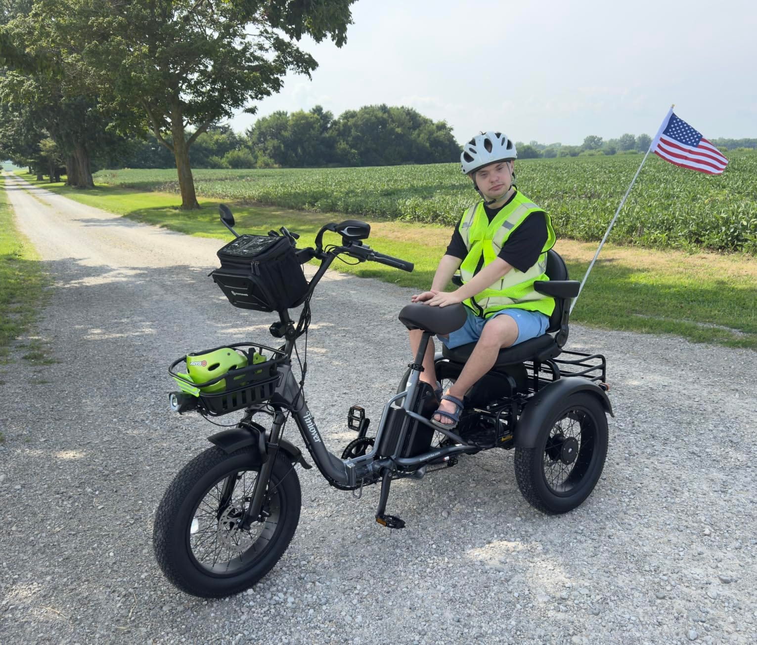 Folding Electric Tricycle for Adults 2 Seater, 20MPH 100 Miles 4