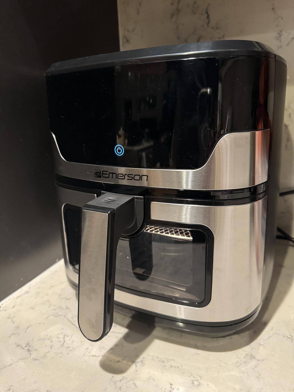 Emerson SmartVoice 5.3QT Air Fryer, 1000+ Voice Commands, 6-in-1 Digital Cooker, Compact Countertop Design, Oil-Free Healthy Cooking, Easy-Clean Nonstick Basket, 1500W customer photo 2