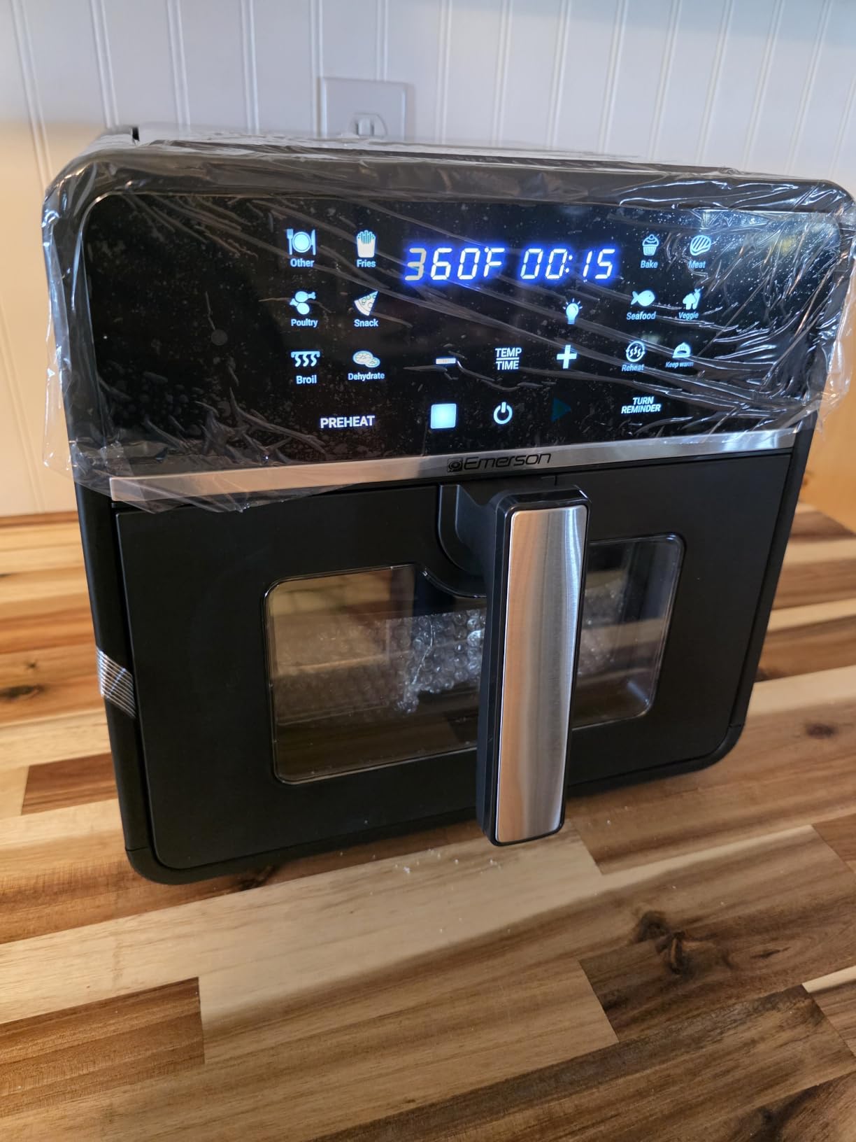 Emerson SmartVoice 10QT 6-in-1 Air Fryer, 1000+ Voice Control Commands, 100+ Recognized Food, No APP, No WIFI, No Setup, Nonstick Basket, Air Fry, Bake, Reheat, Dehydrate, 1700W customer photo 1