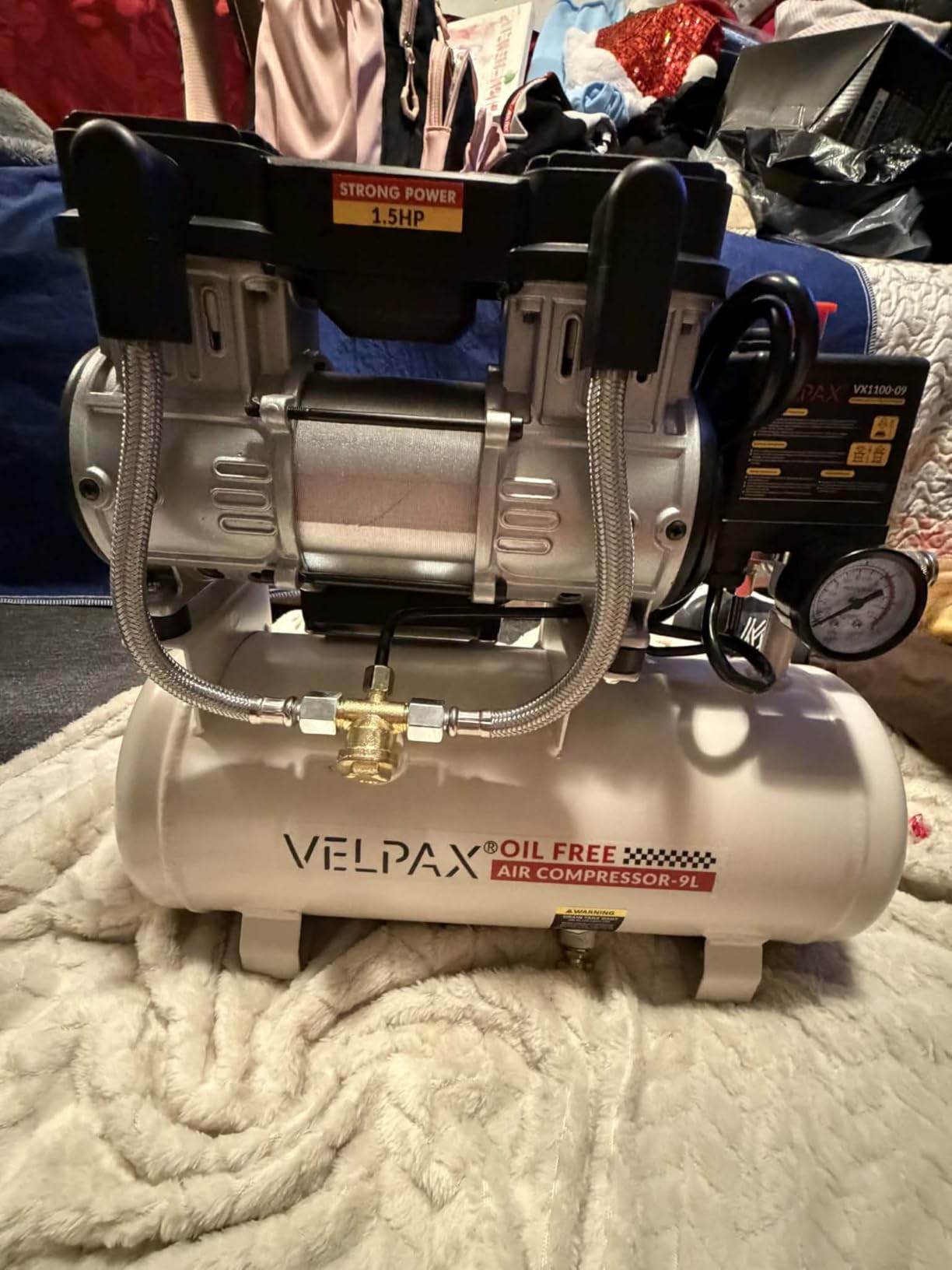 Ultra Quiet Air Compressor, Only 60dB, 2.4 Gallon Tank, Oil-Free, 110V/60Hz 1.5HP, 6.71CFM@115PSI, Air Compressor Perfect for Spray Painting, Auto Repair, Tire inflation, Woodwork nailing customer photo 1