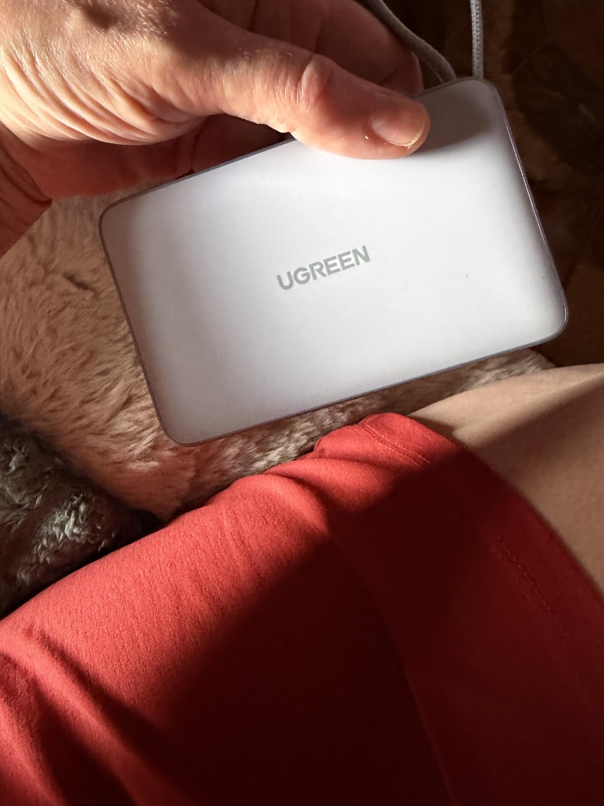 UGREEN MagFlow 10000mAh Qi2 25W Wireless Power Bank Built-in Cable | Qi2 25W wireless, built-in cable, 30W PD wired. MagSafe compatible. Grey. for iPhone 17/12 customer photo 1