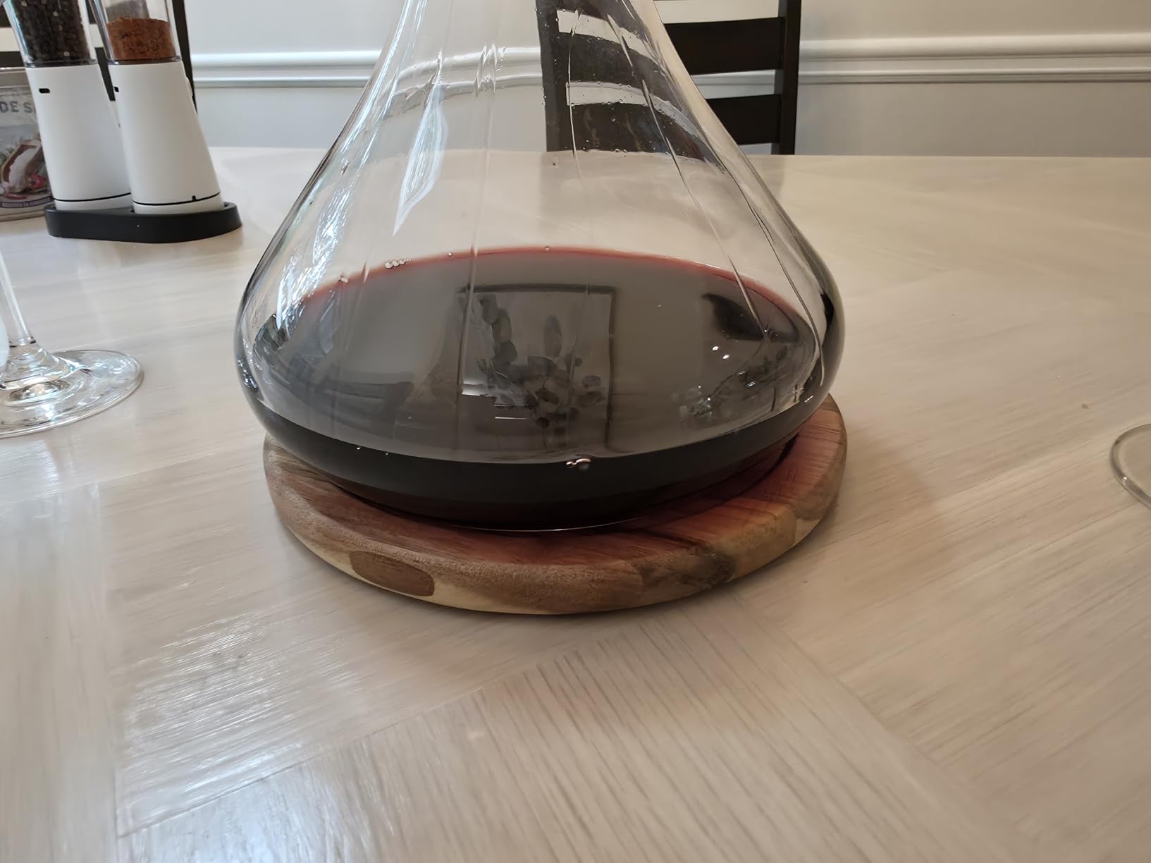 Cork & Mill Wine Decanter Set with Acacia Wood Stand and Stopper Lid - Hand Blown Crystal Glass Carafe for Red Wine Aeration, Contemporary Luxury Wine Accessories, Gift Idea for Women or Men customer photo 2