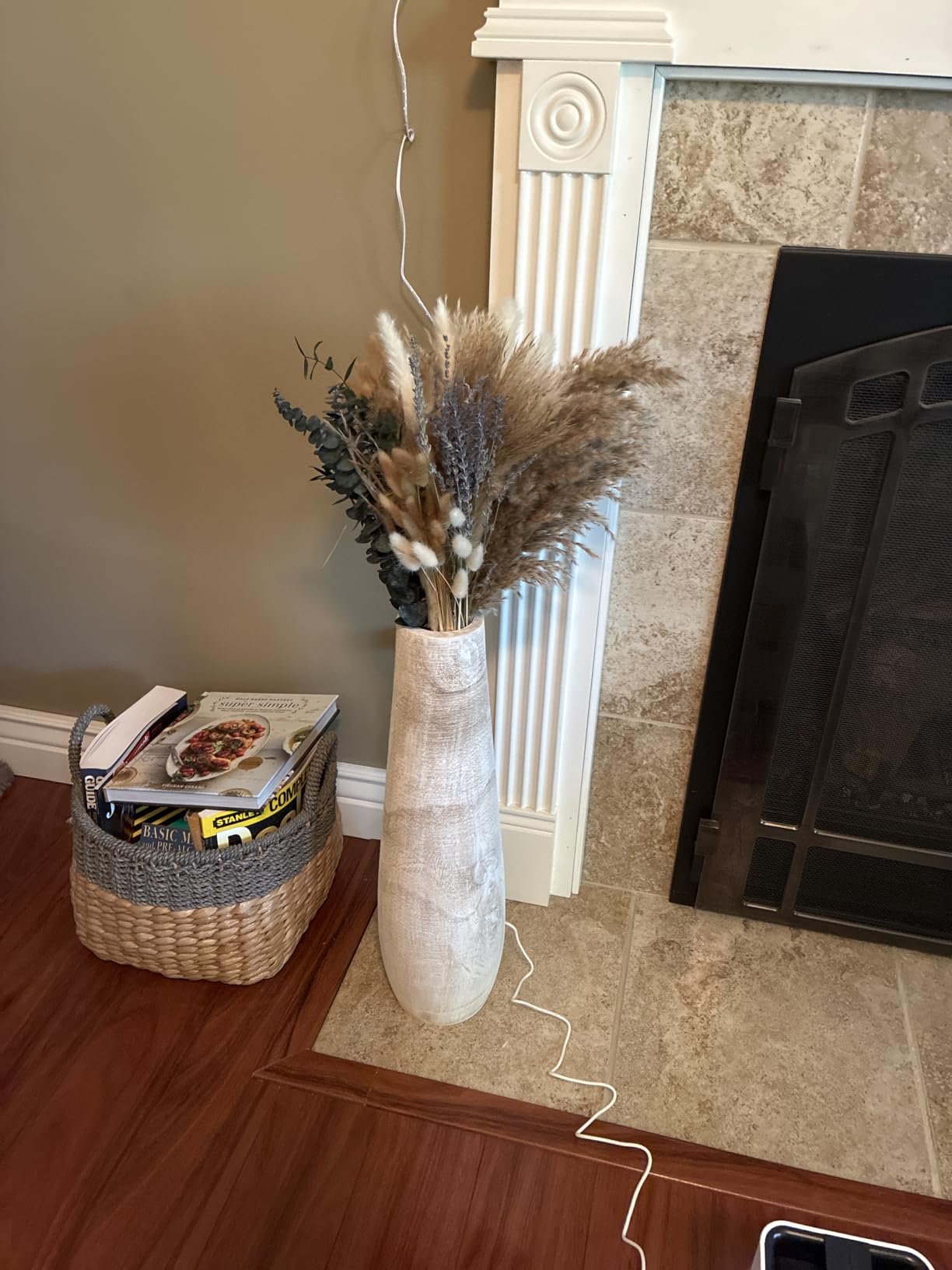 Hanobe Tall Wood Floor Vase for Pampas Grass, 22 in, Boho Beige | Paulownia wood grain with whitewashed finish, for rustic, farmhouse living room decor, break-resistant, pet-friendly. customer photo 2