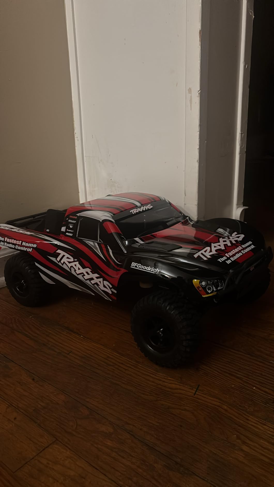 Traxxas Slash 2WD XL-5 with Battery Blue customer photo 1