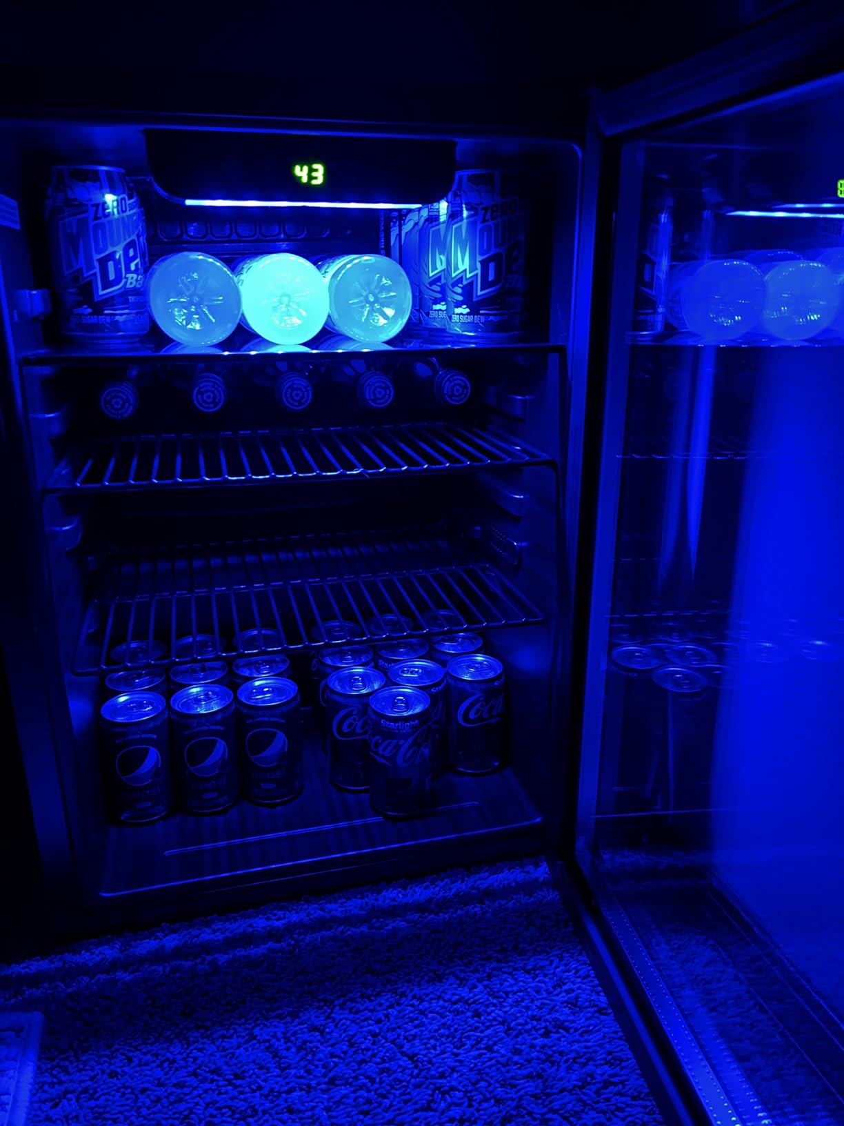 Electactic Mini Fridge 130 Can Beverage Refrigerator Cooler, 3.1 Cu.Ft Drink Fridge for Soda Wine Beer, Adjustable Temperature Control for Home Office, Black customer photo 1