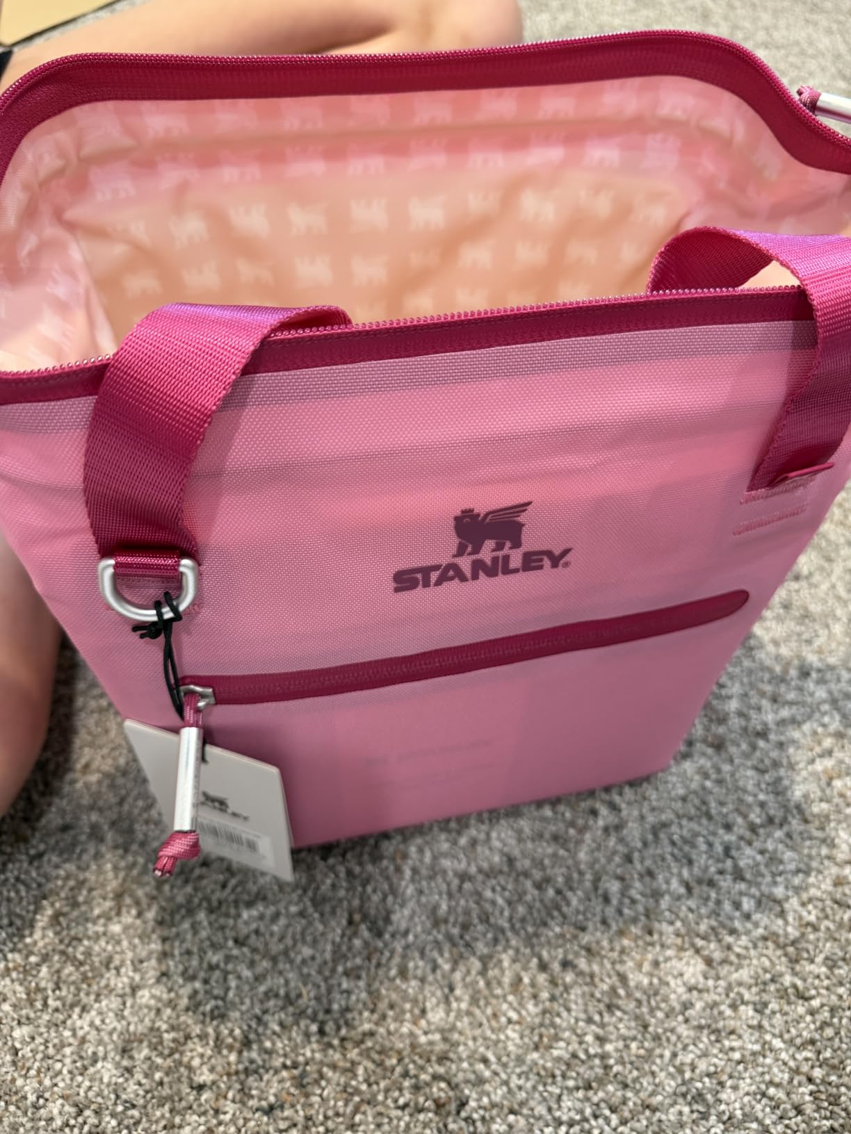 Stanley All Day Julienne Soft Cooler Bag and Lunch Box, Insulated Travel Bag with Zipper customer photo 2