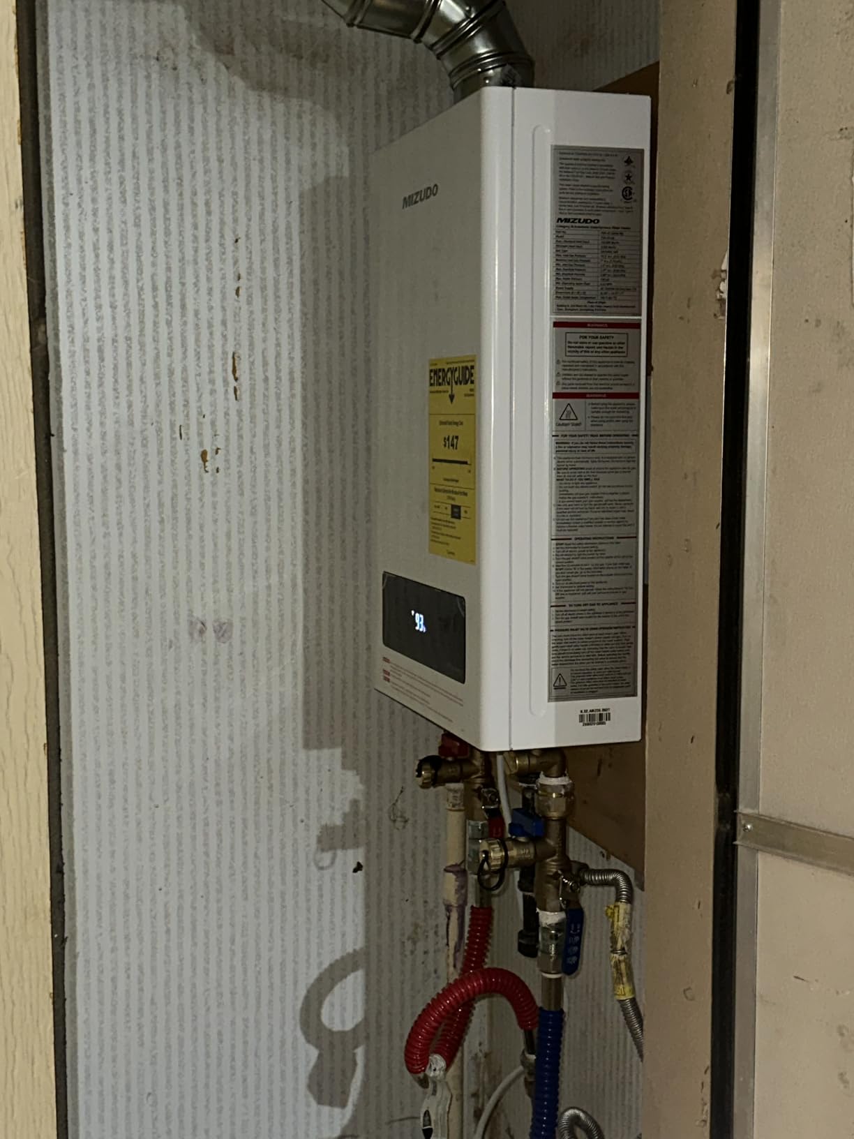 MIZUDO Natural Gas Tankless Water Heater, 199,000 BTU, Indoor | 10.3 GPM High Flow, Whole-Home Endless Hot Water, 5-7 Outlets, WiFi & App Control, CSA Certified, 95-149°F, Anti-Freeze customer photo 1
