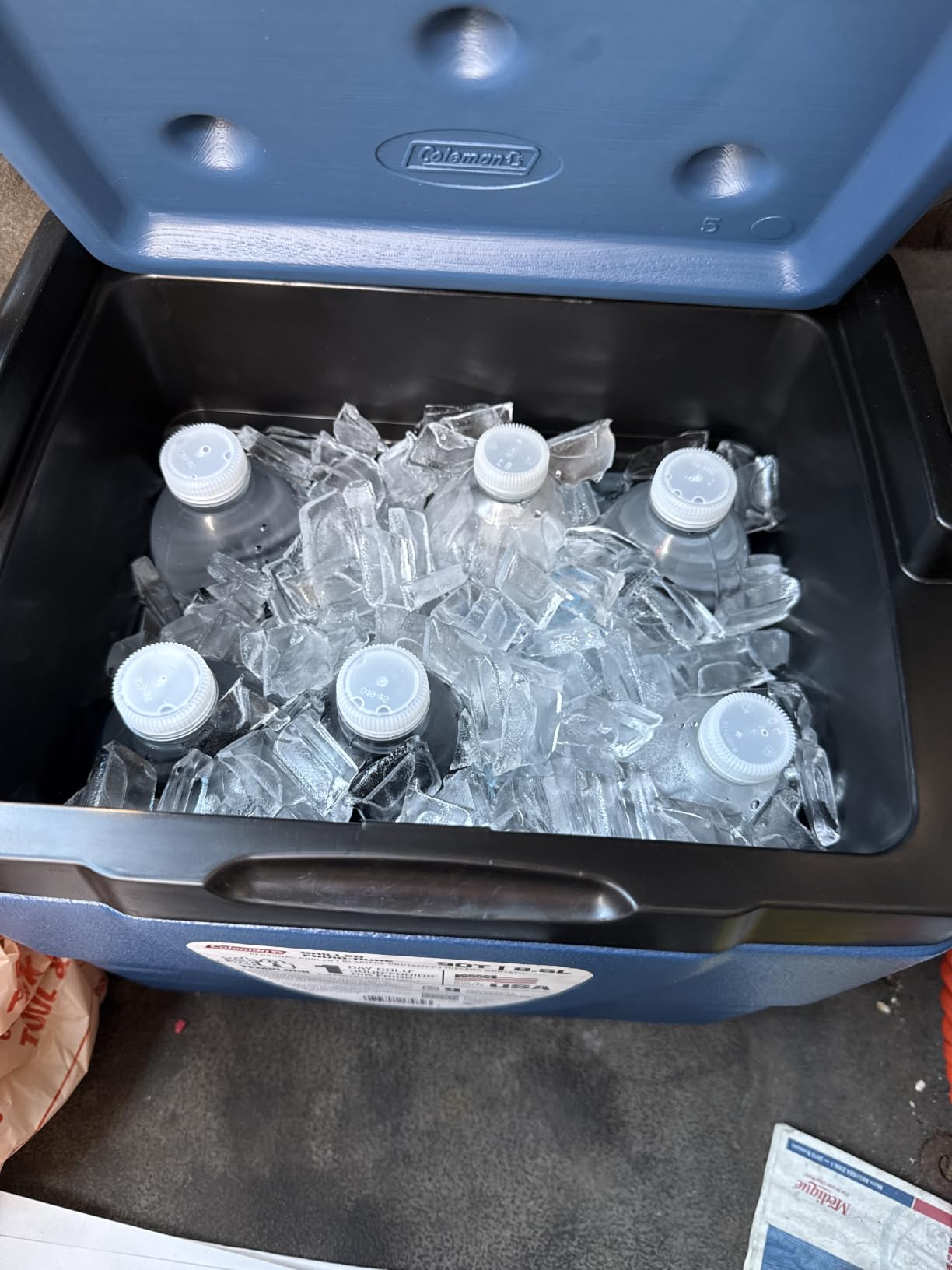 Coleman Chiller 9/16/30/48/60qt Cooler with Ice Retention, Leak Resistant, Great for Camping, Concerts, Sports, and More customer photo 1