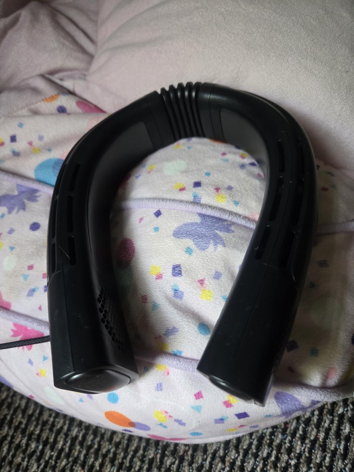 TORRAS Coolify 2S PRO #1 Neck Cooler & Neck Air Conditioner, Black, Ice-feel neck cooling fan customer photo 1