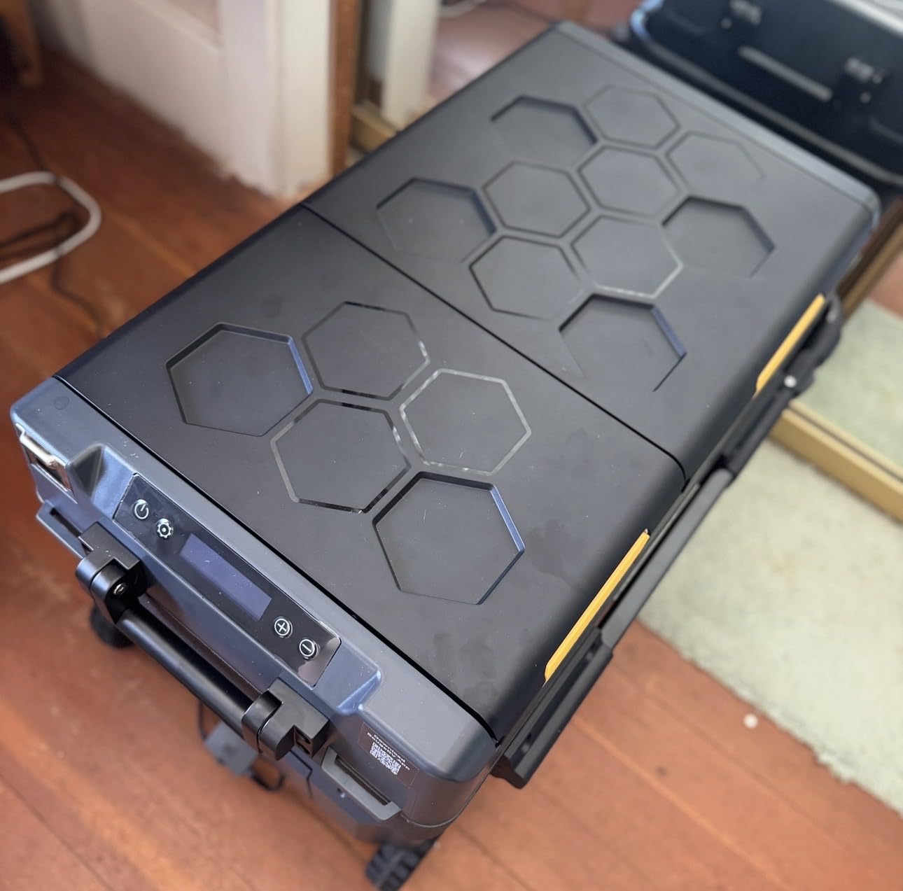 BougeRV 12V Refrigerator CRD2 V2.0 61QT, -4°F~68°F, Dual Zone Car Fridge | Dual Zone Cooling, Independent Temp Control, Optional 240 Wh Battery, Wheels and Telescopic Handle, Outdoor Camping Travel RV customer photo 2