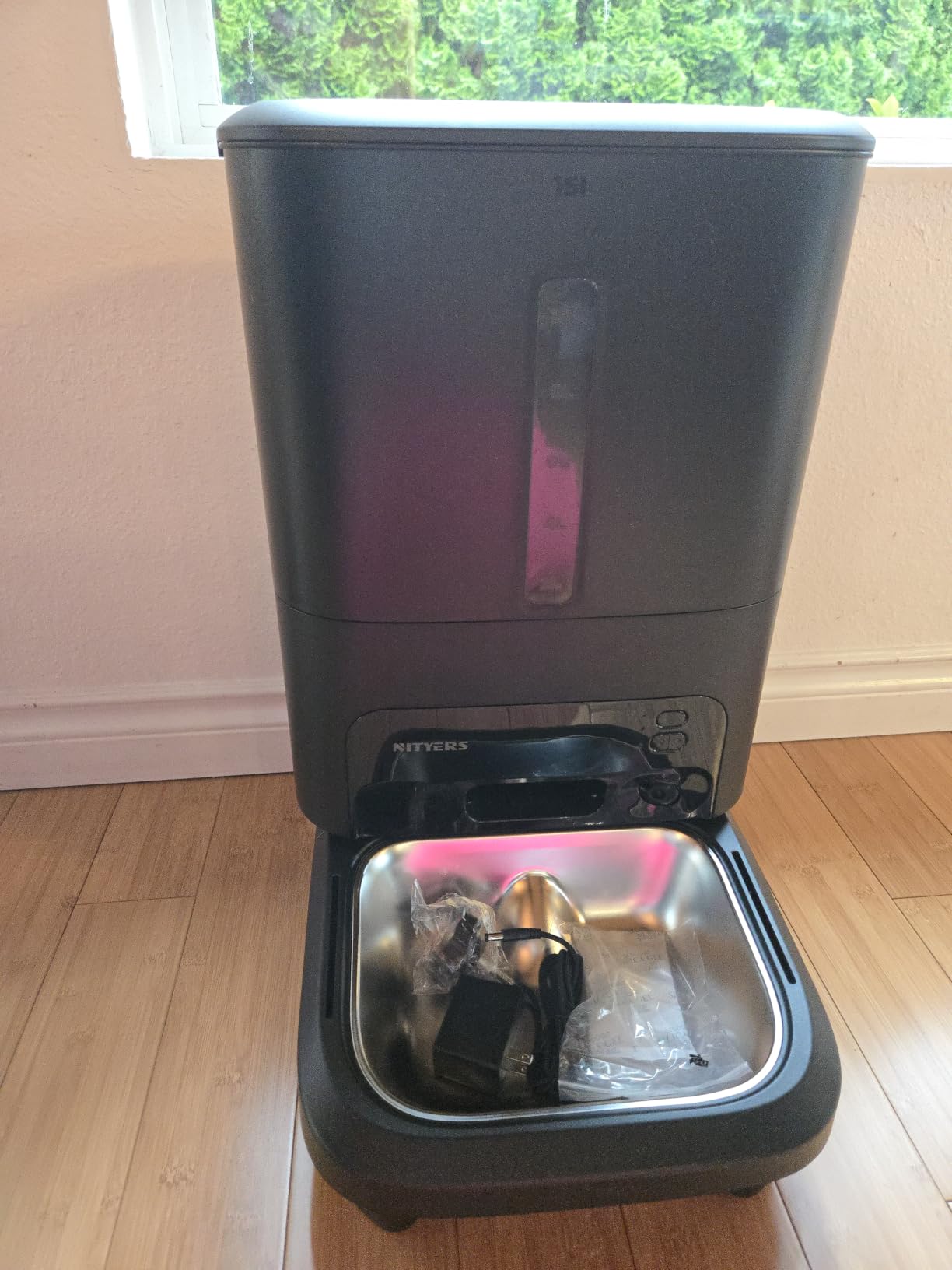 Automatic Dog Feeder for Large Breed with Camera - 15L/ 64 Cups Anti-Clog 5G WiFi Dog Food Dispenser for 2-23mm Kibble, Elevated Stand, Large Food Tray, 1080P HD Video with Night Vision, Keeps Fresh customer photo 1