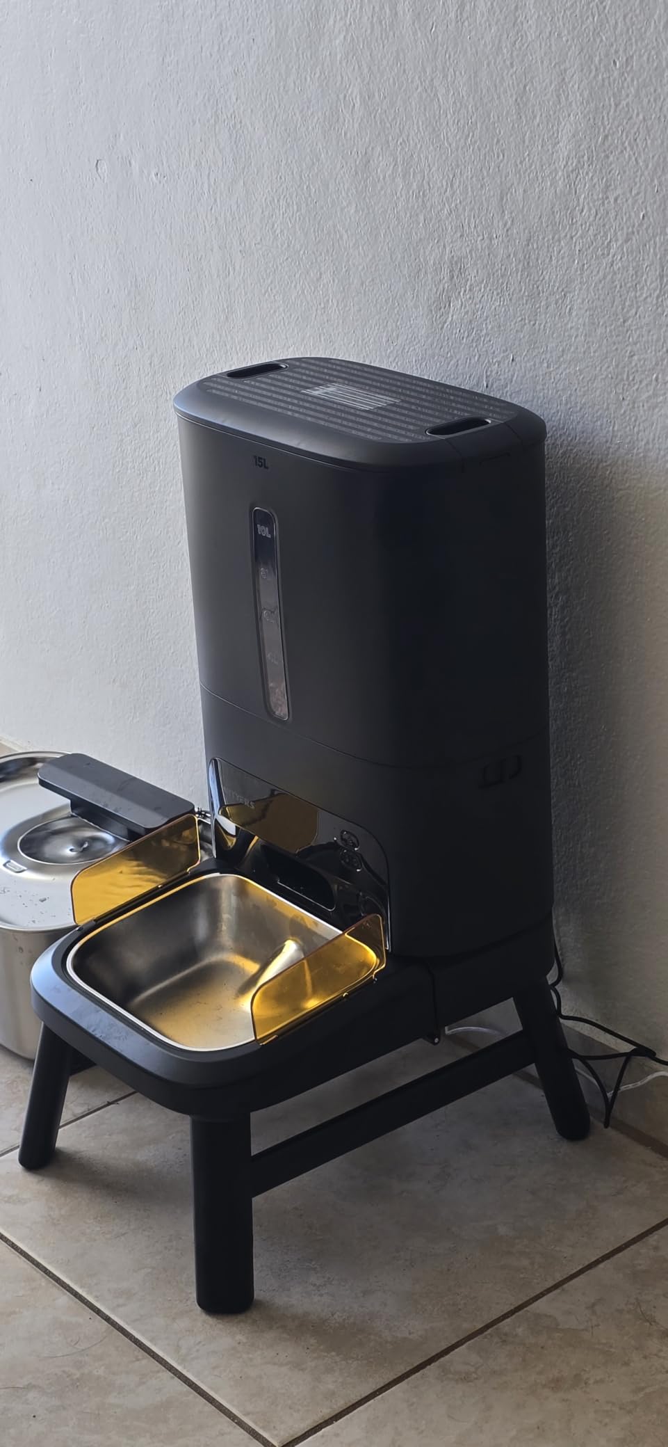 Automatic Dog Feeder for Large Breed with Camera - 15L/ 64 Cups Anti-Clog 5G WiFi Dog Food Dispenser for 2-23mm Kibble, Elevated Stand, Large Food Tray, 1080P HD Video with Night Vision, Keeps Fresh customer photo 2