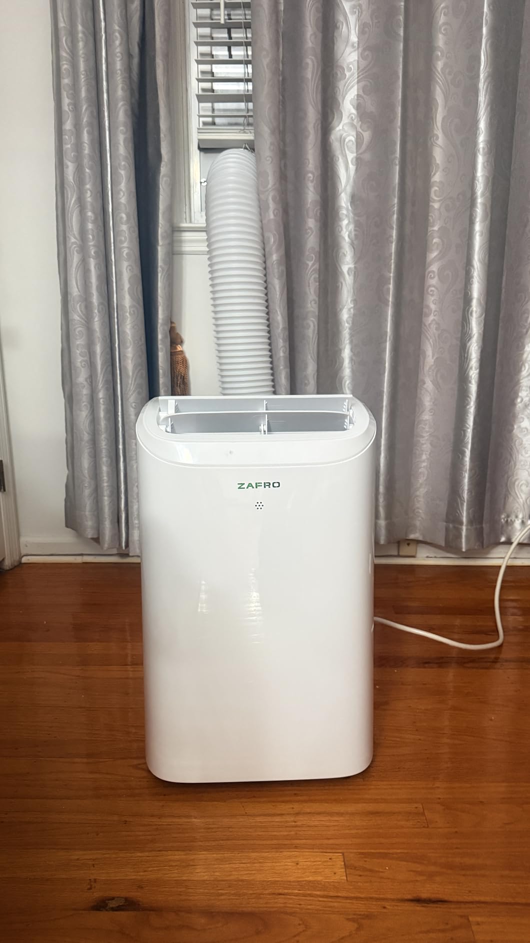 ZAFRO Portable Air Conditioners, 12000 BTU (8000 BTU SACC) customer photo 1