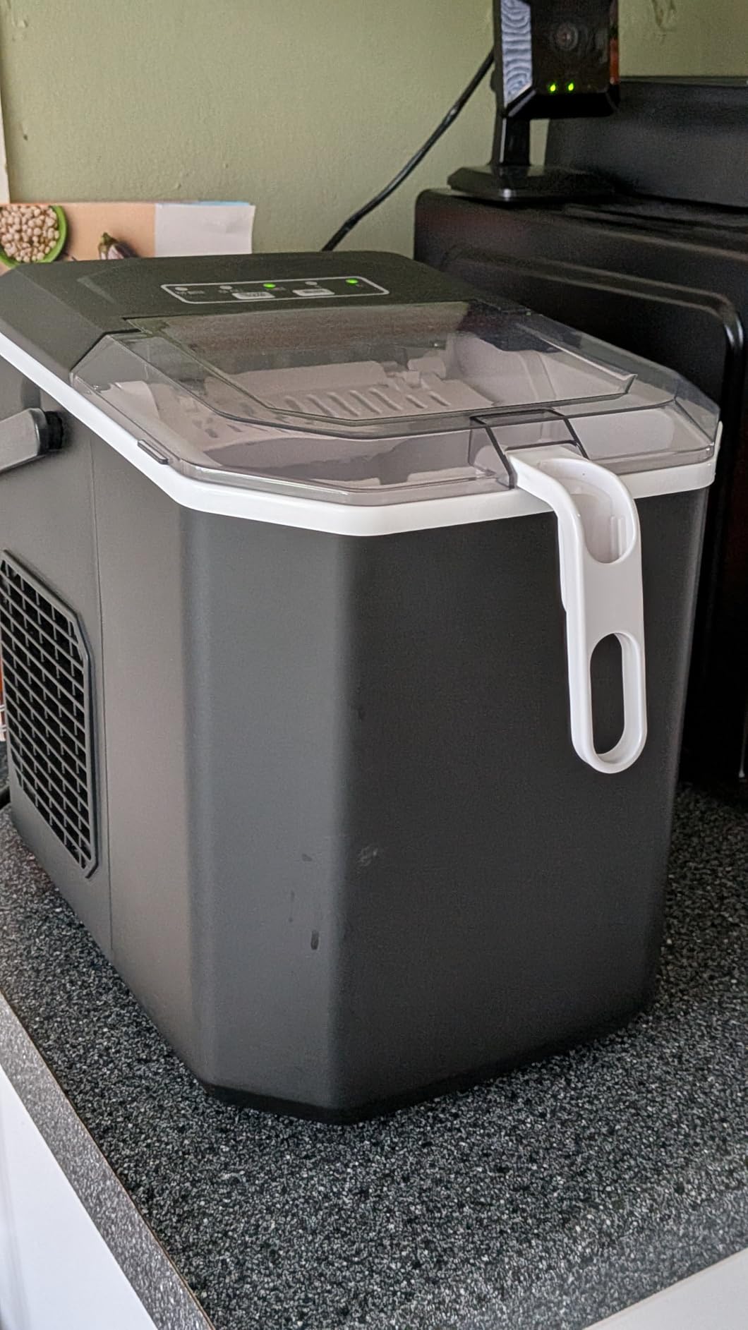 Silonn Nugget Ice Maker Countertop with Detachable Basket and Handle | Soft chewable nugget ice, 6-minute ice making, 33 lbs/24H, 40dB quiet operation, self-cleaning, compact countertop size customer photo 2
