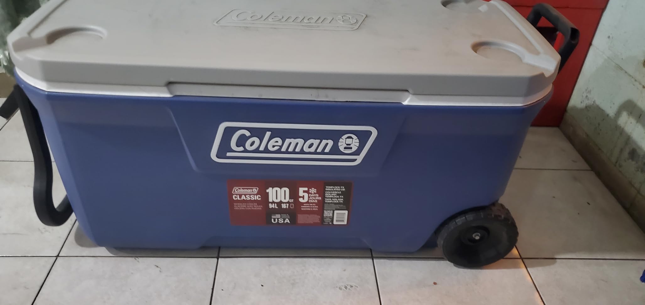 Coleman Classic Series Insulated Portable Rolling Cooler with Wheels, Leak-Resistant Outdoor Hard Cooler Keeps Ice up to 5 Days customer photo 2