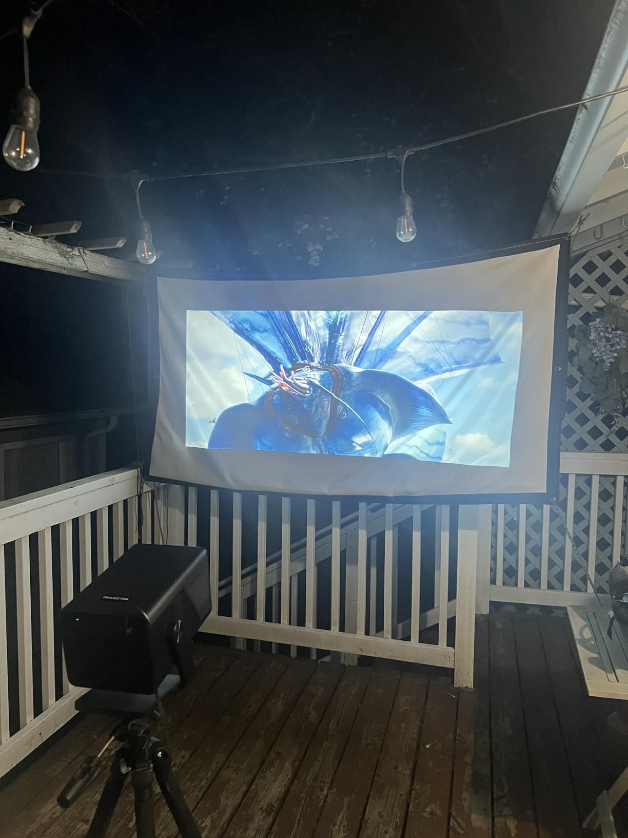 X7 2000 ANSI Smart Projector, 4K/8K Input Support, Native 1080P, Short Throw, 125% sRGB, 20W HiFi Speakers, Android 14, 200